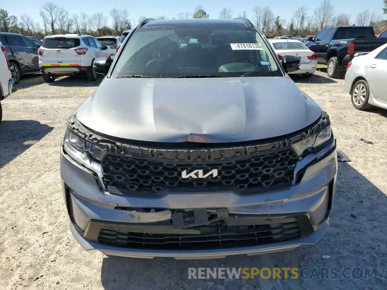 5 Photograph of a damaged car 5XYRL4LC8NG155697 KIA SORENTO 2022