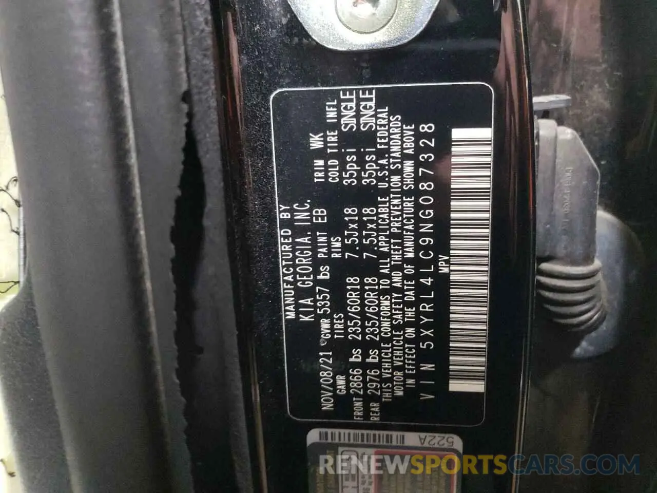 12 Photograph of a damaged car 5XYRL4LC9NG087328 KIA SORENTO 2022