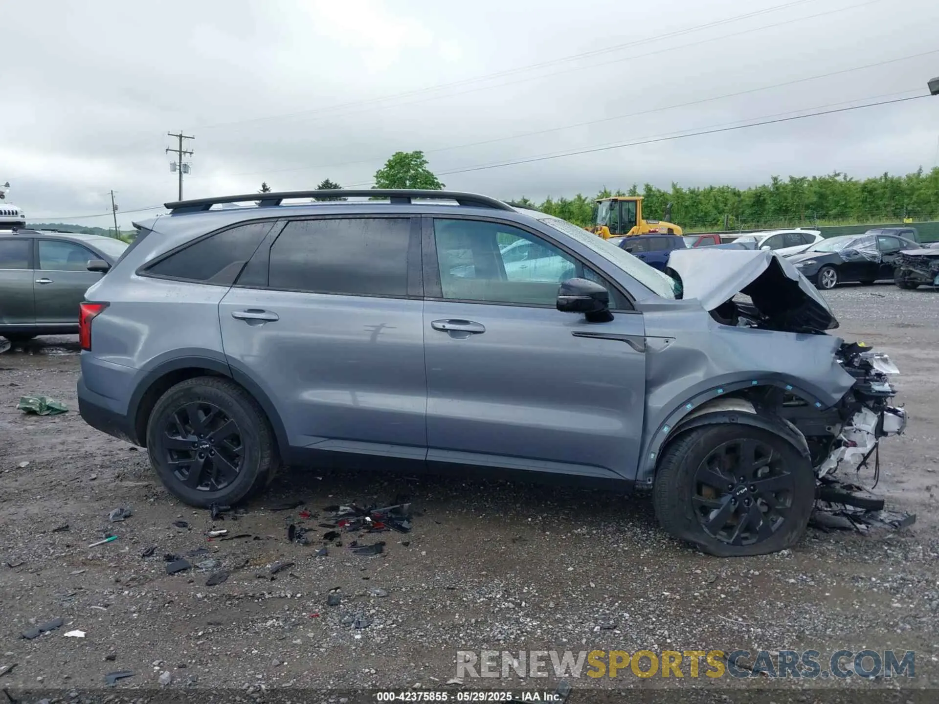 14 Photograph of a damaged car 5XYRLDLC1NG085105 KIA SORENTO 2022