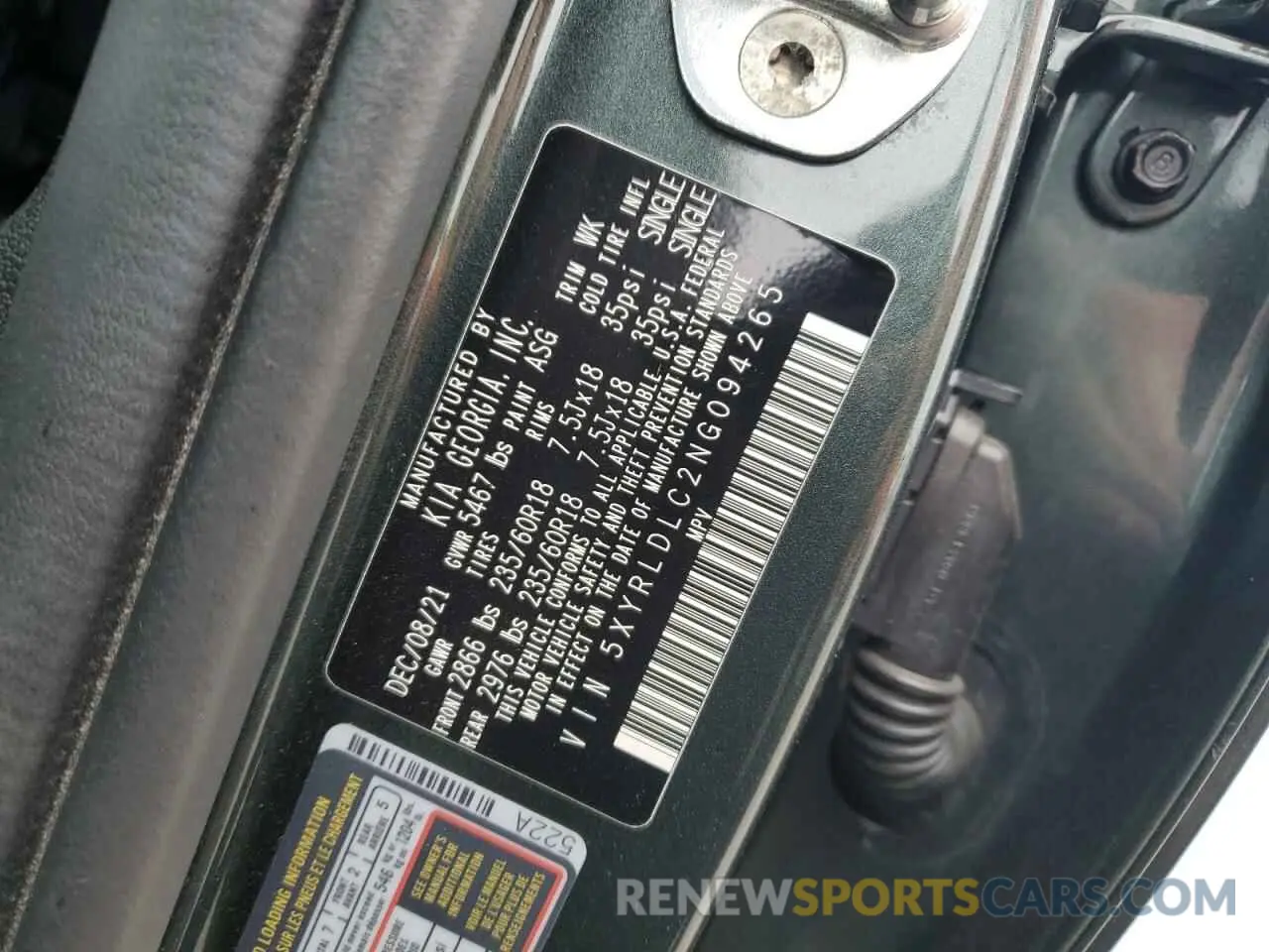 13 Photograph of a damaged car 5XYRLDLC2NG094265 KIA SORENTO 2022