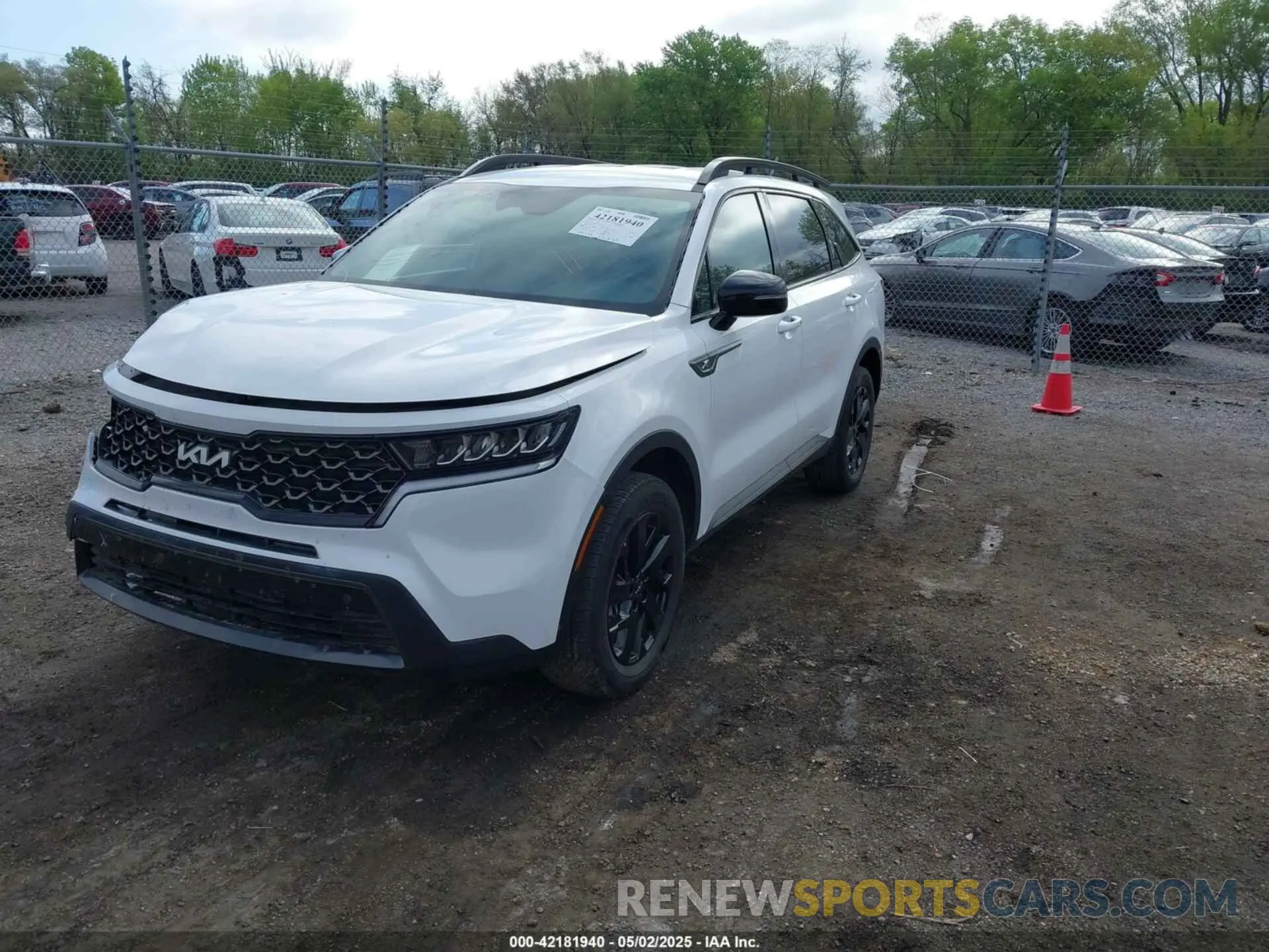 2 Photograph of a damaged car 5XYRLDLC4NG149640 KIA SORENTO 2022