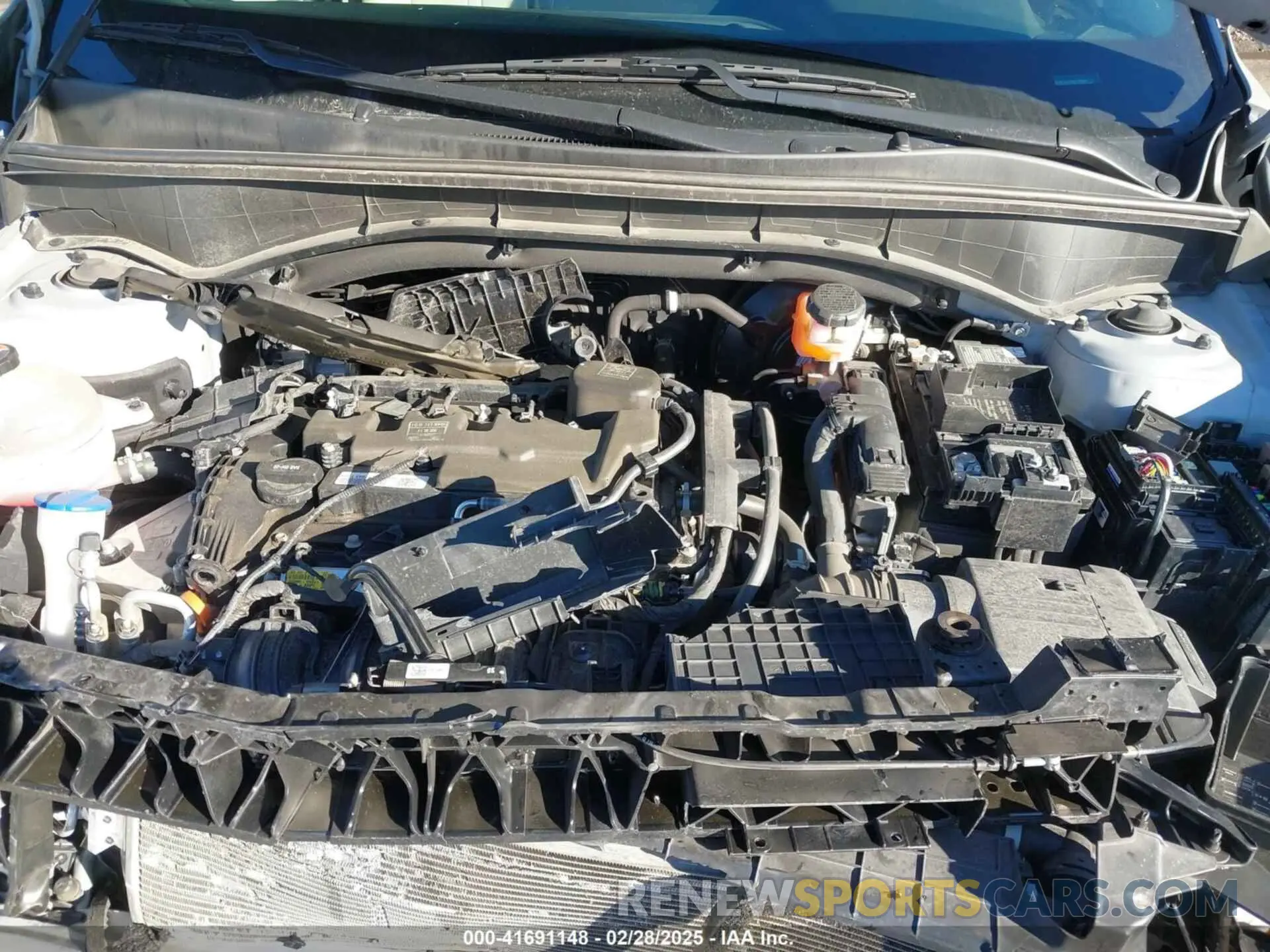10 Photograph of a damaged car 5XYRLDLC5NG119949 KIA SORENTO 2022