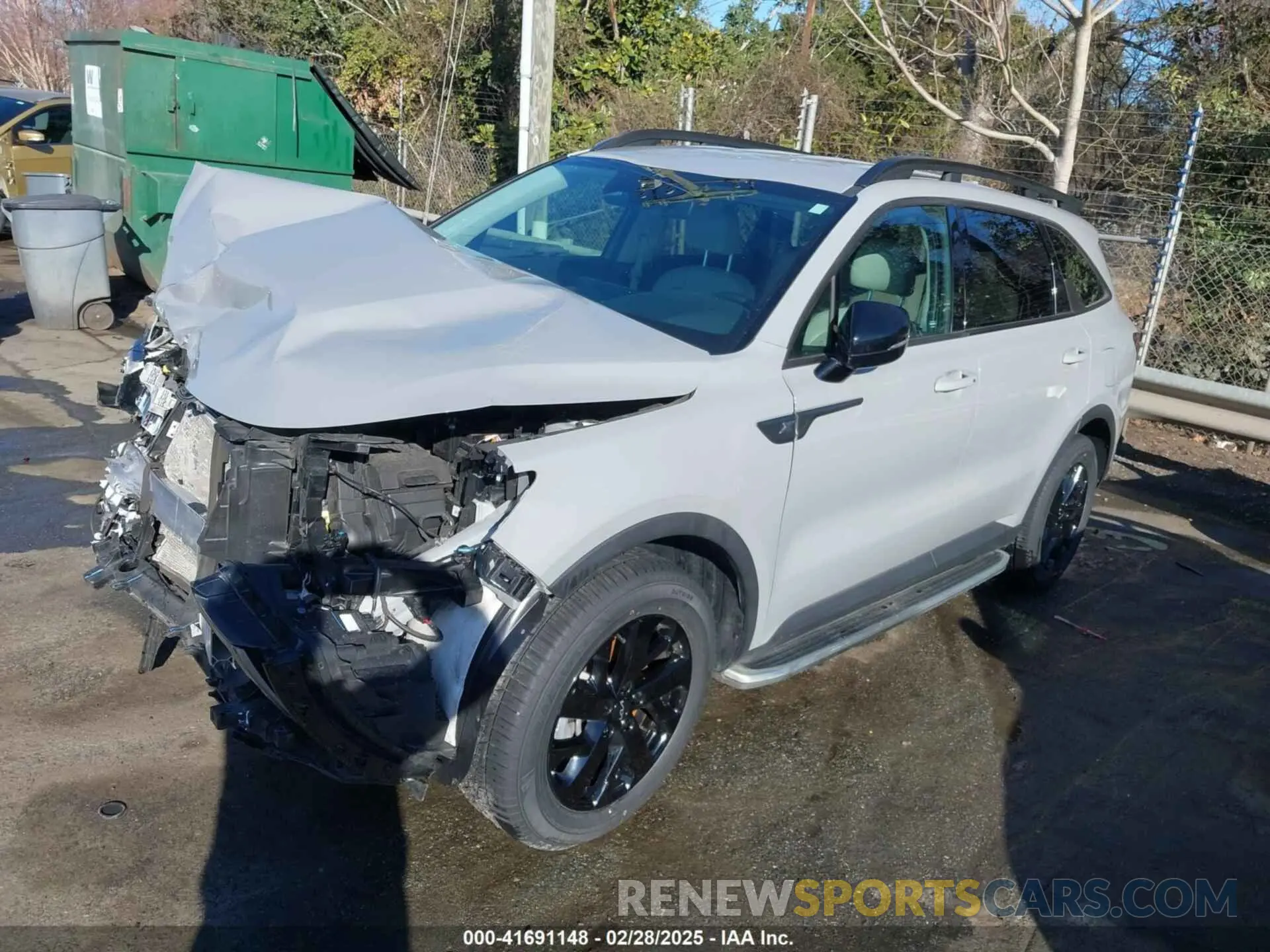 2 Photograph of a damaged car 5XYRLDLC5NG119949 KIA SORENTO 2022