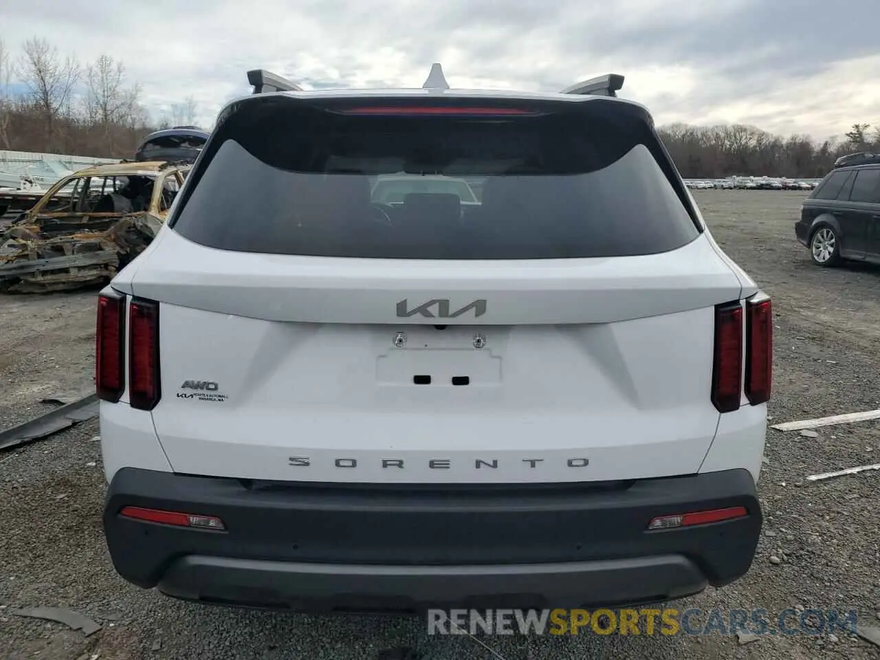 6 Photograph of a damaged car 5XYRLDLC7NG109066 KIA SORENTO 2022