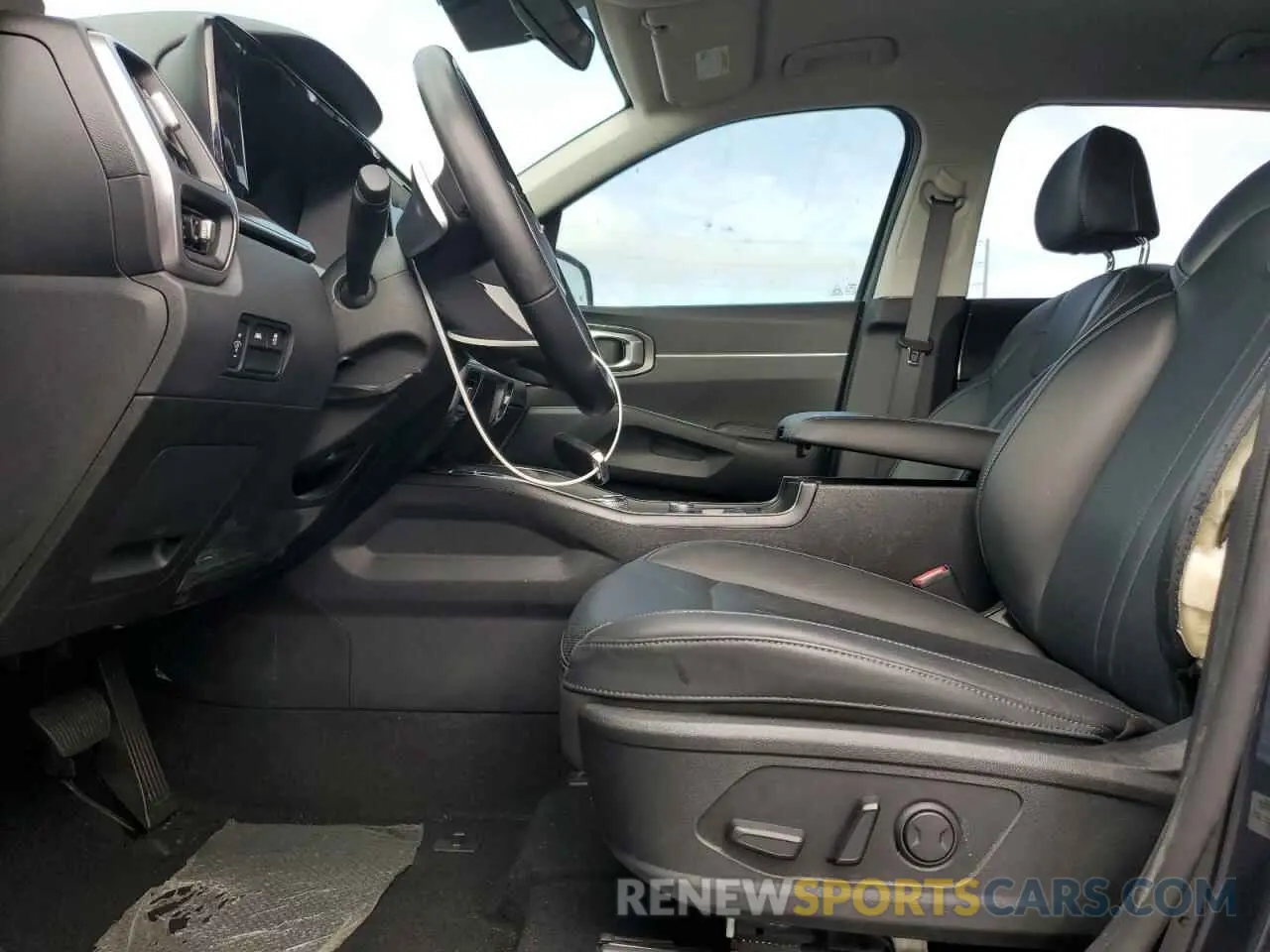 7 Photograph of a damaged car KNDRG4LG2N5120377 KIA SORENTO 2022