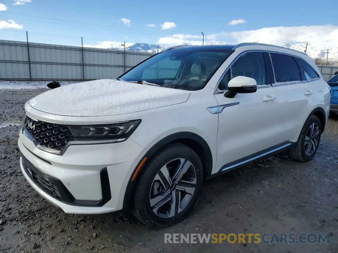 1 Photograph of a damaged car KNDRJDLH2N5072387 KIA SORENTO 2022