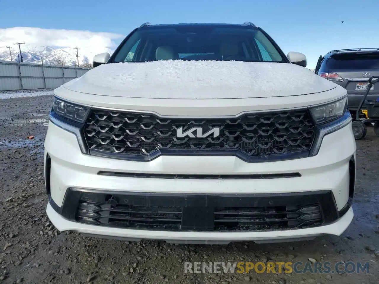 5 Photograph of a damaged car KNDRJDLH2N5072387 KIA SORENTO 2022