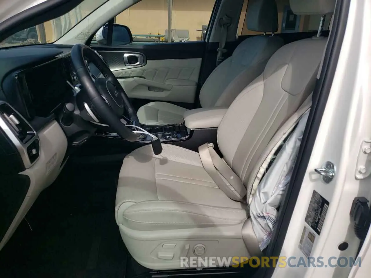 7 Photograph of a damaged car KNDRMDLH1N5088359 KIA SORENTO 2022