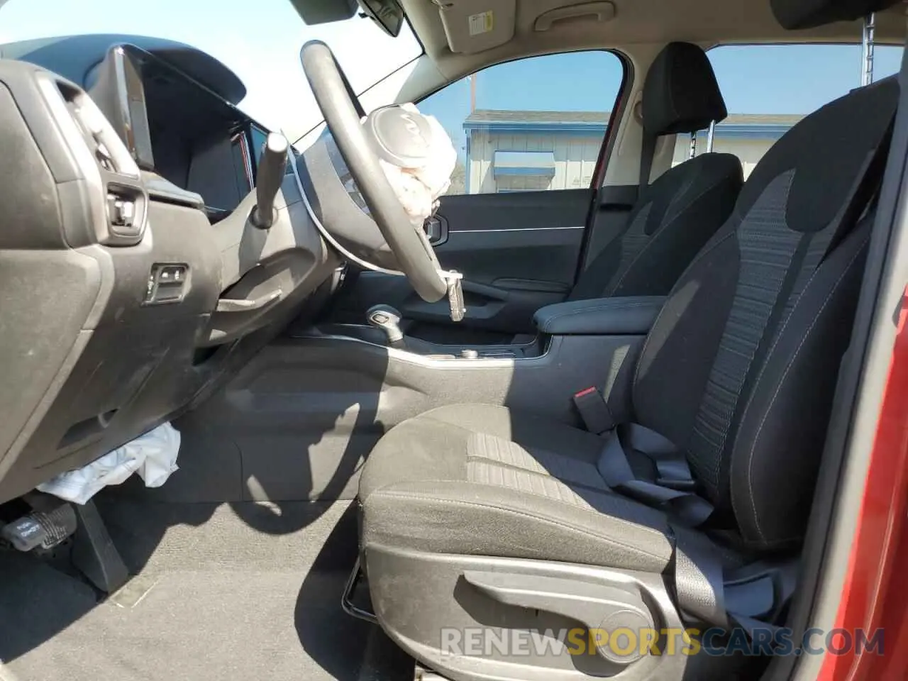 7 Photograph of a damaged car 5XYRG4LC0PG218413 KIA SORENTO 2023