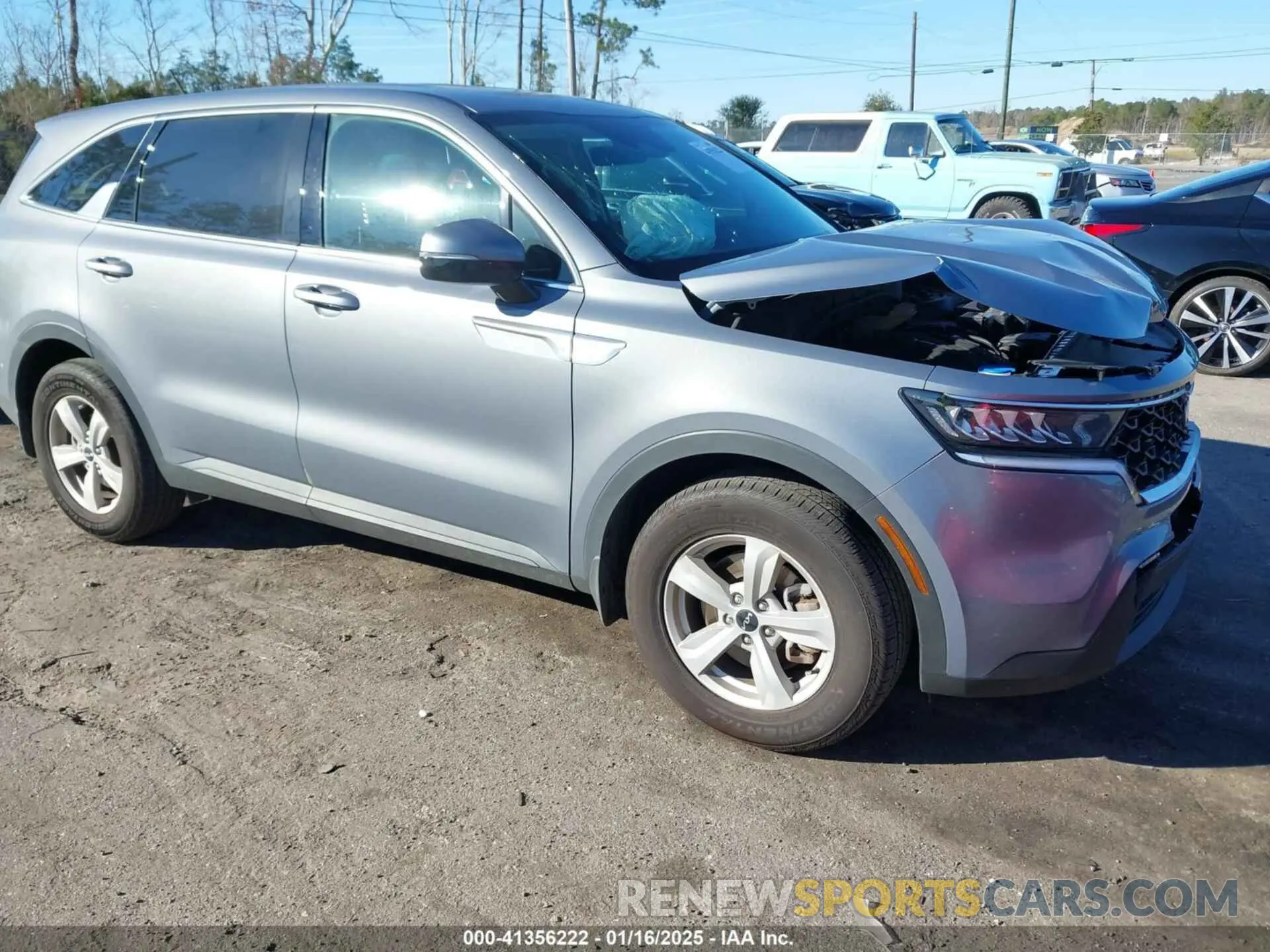 1 Photograph of a damaged car 5XYRG4LC1PG231221 KIA SORENTO 2023