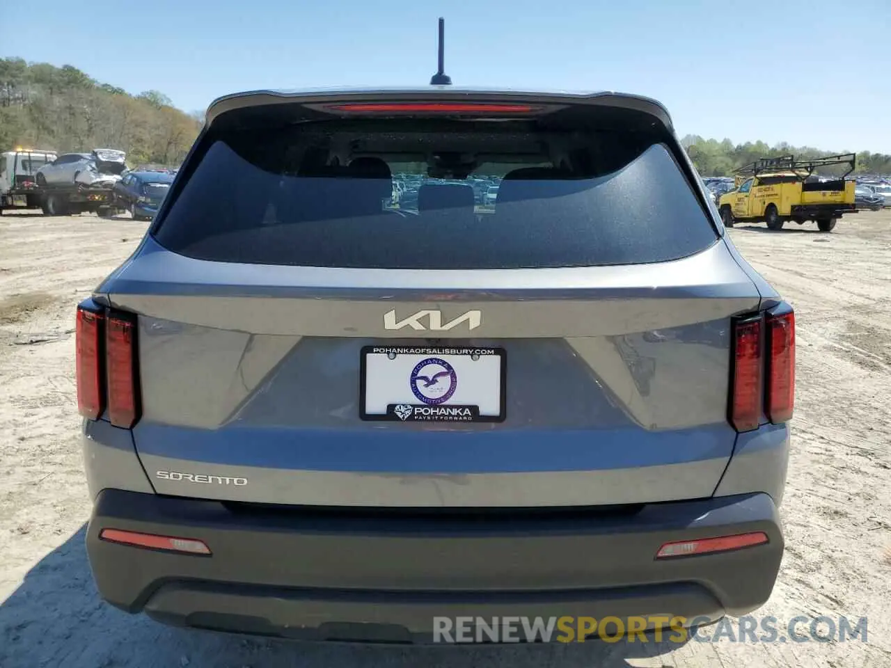 6 Photograph of a damaged car 5XYRG4LC5PG202191 KIA SORENTO 2023