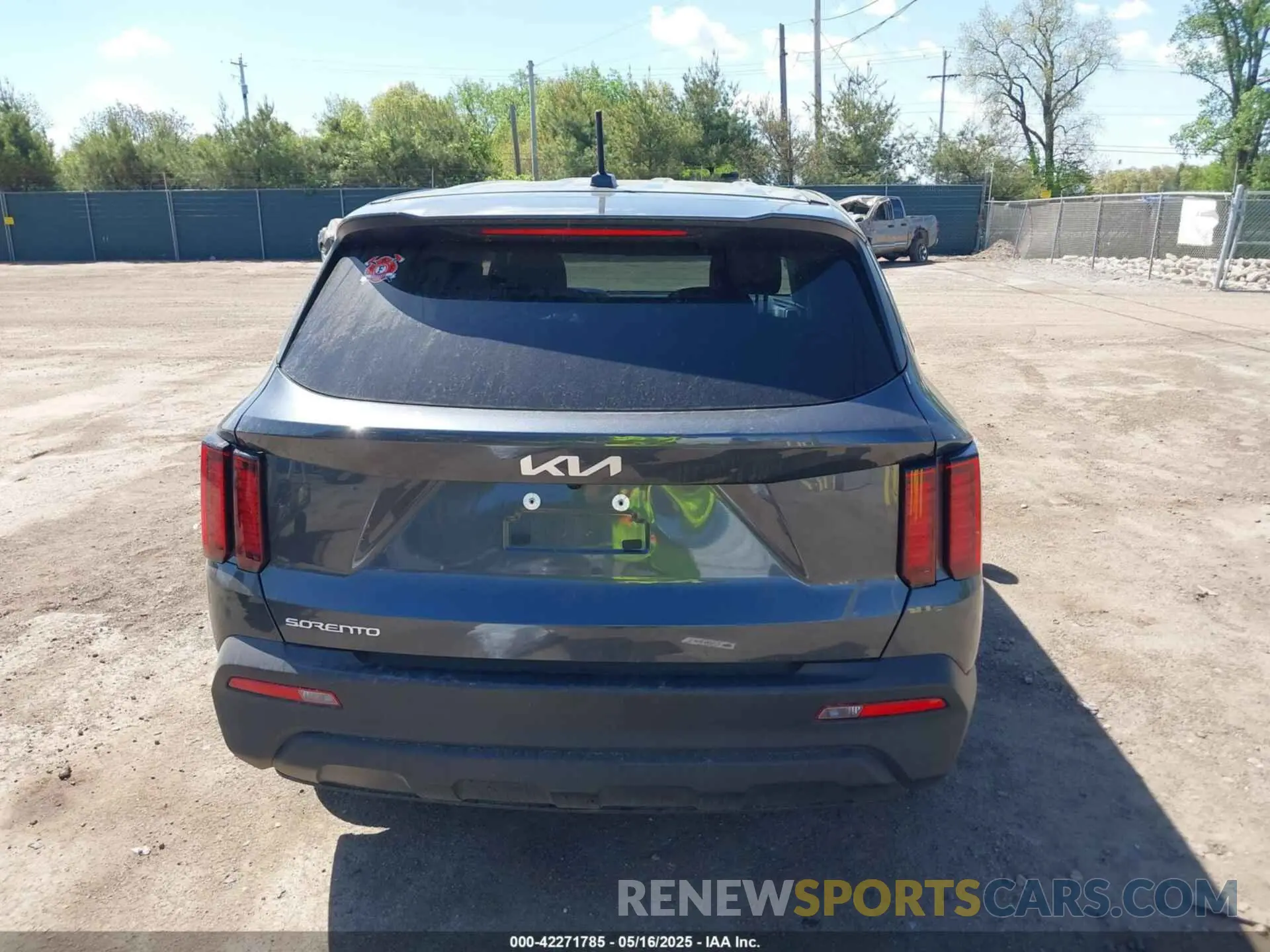 17 Photograph of a damaged car 5XYRG4LC5PG245624 KIA SORENTO 2023