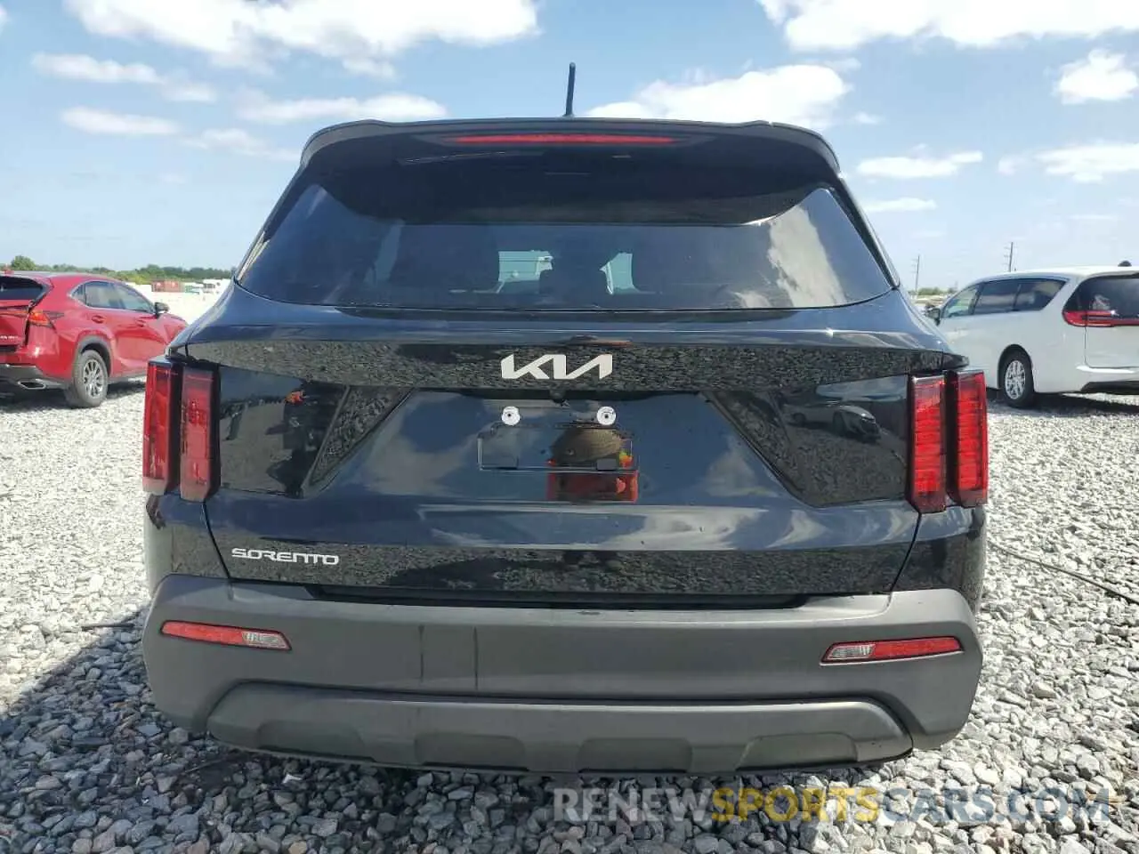 6 Photograph of a damaged car 5XYRG4LCXPG185856 KIA SORENTO 2023