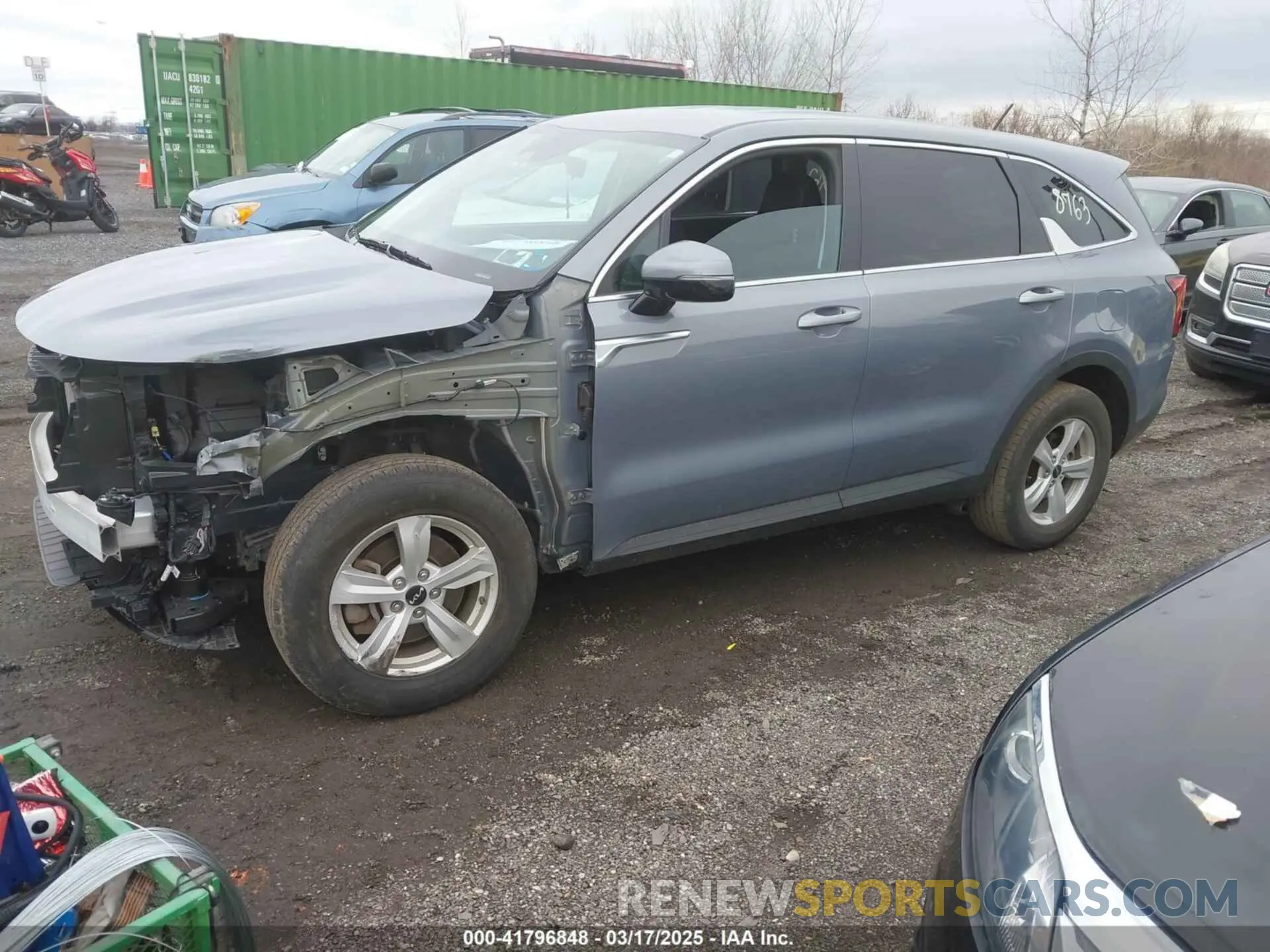 2 Photograph of a damaged car 5XYRGDLC1PG172140 KIA SORENTO 2023