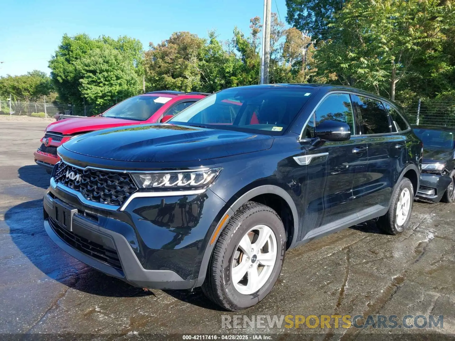 2 Photograph of a damaged car 5XYRGDLC3PG209429 KIA SORENTO 2023