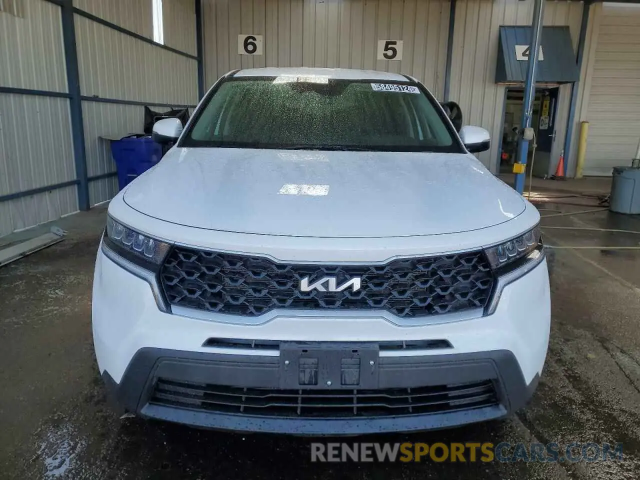 5 Photograph of a damaged car 5XYRGDLC4PG180524 KIA SORENTO 2023