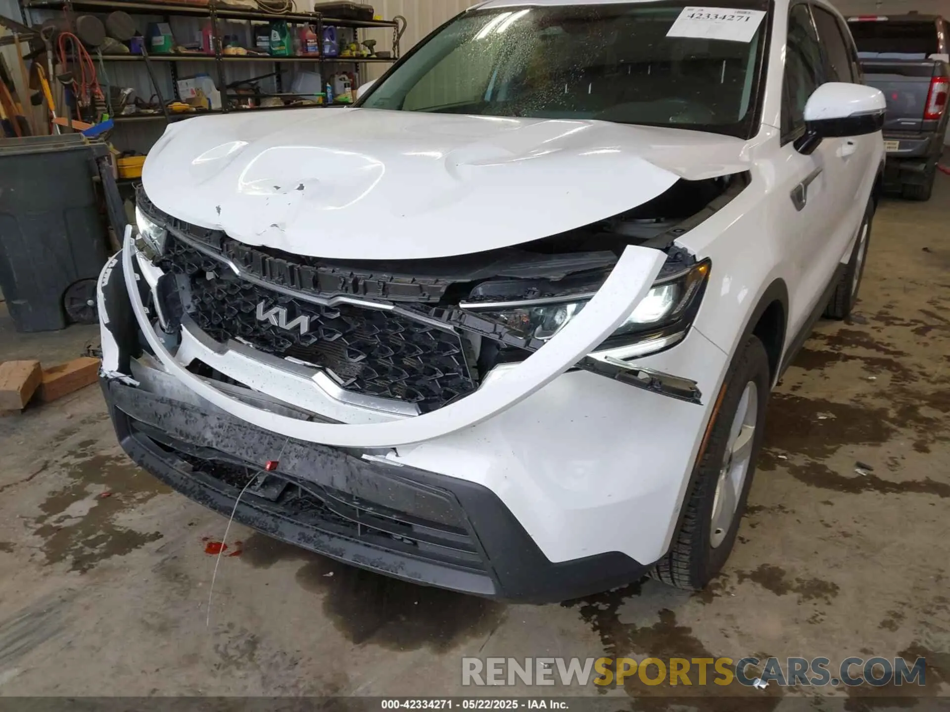 6 Photograph of a damaged car 5XYRGDLC5PG181035 KIA SORENTO 2023