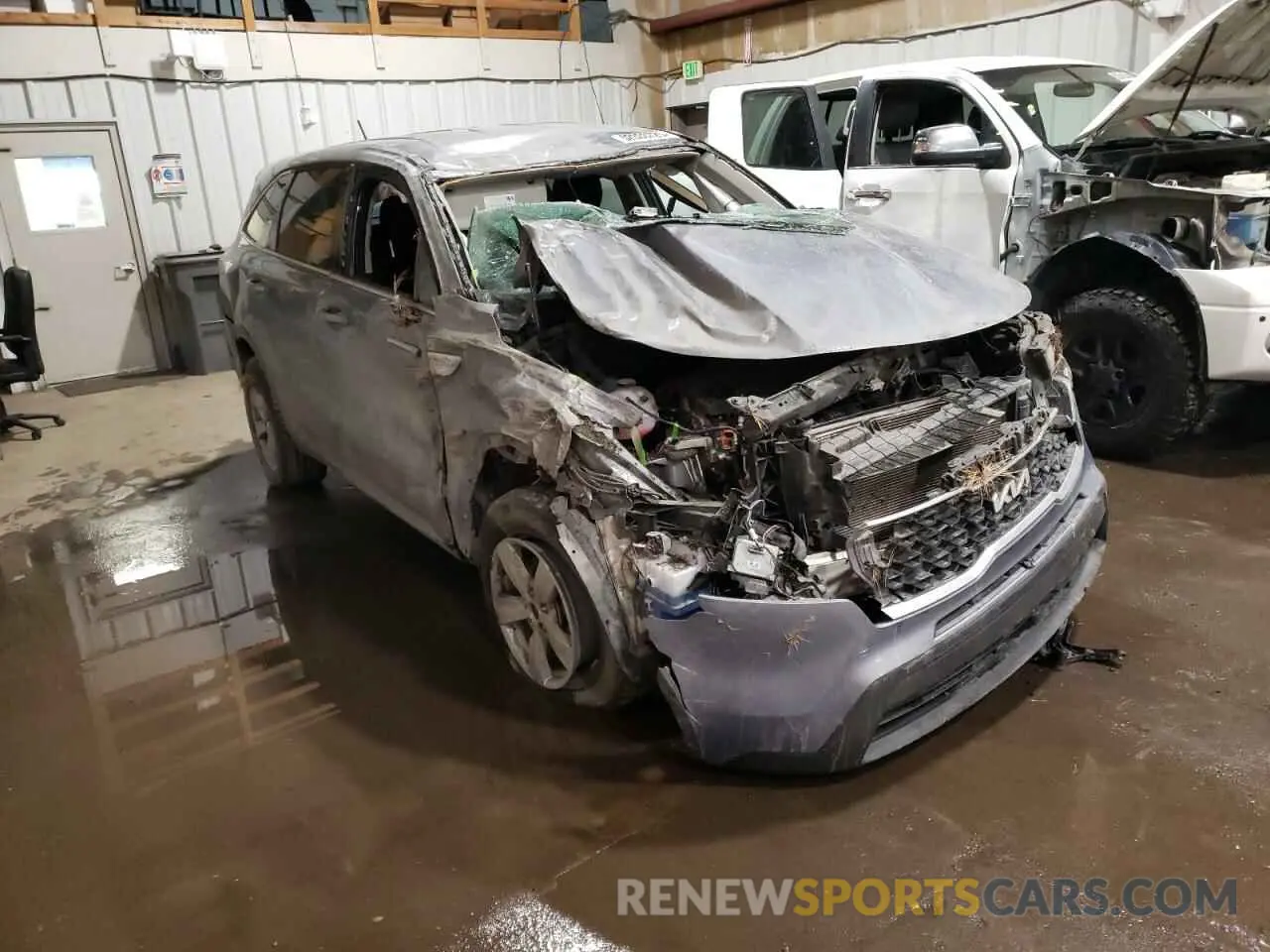 4 Photograph of a damaged car 5XYRGDLC6PG206380 KIA SORENTO 2023
