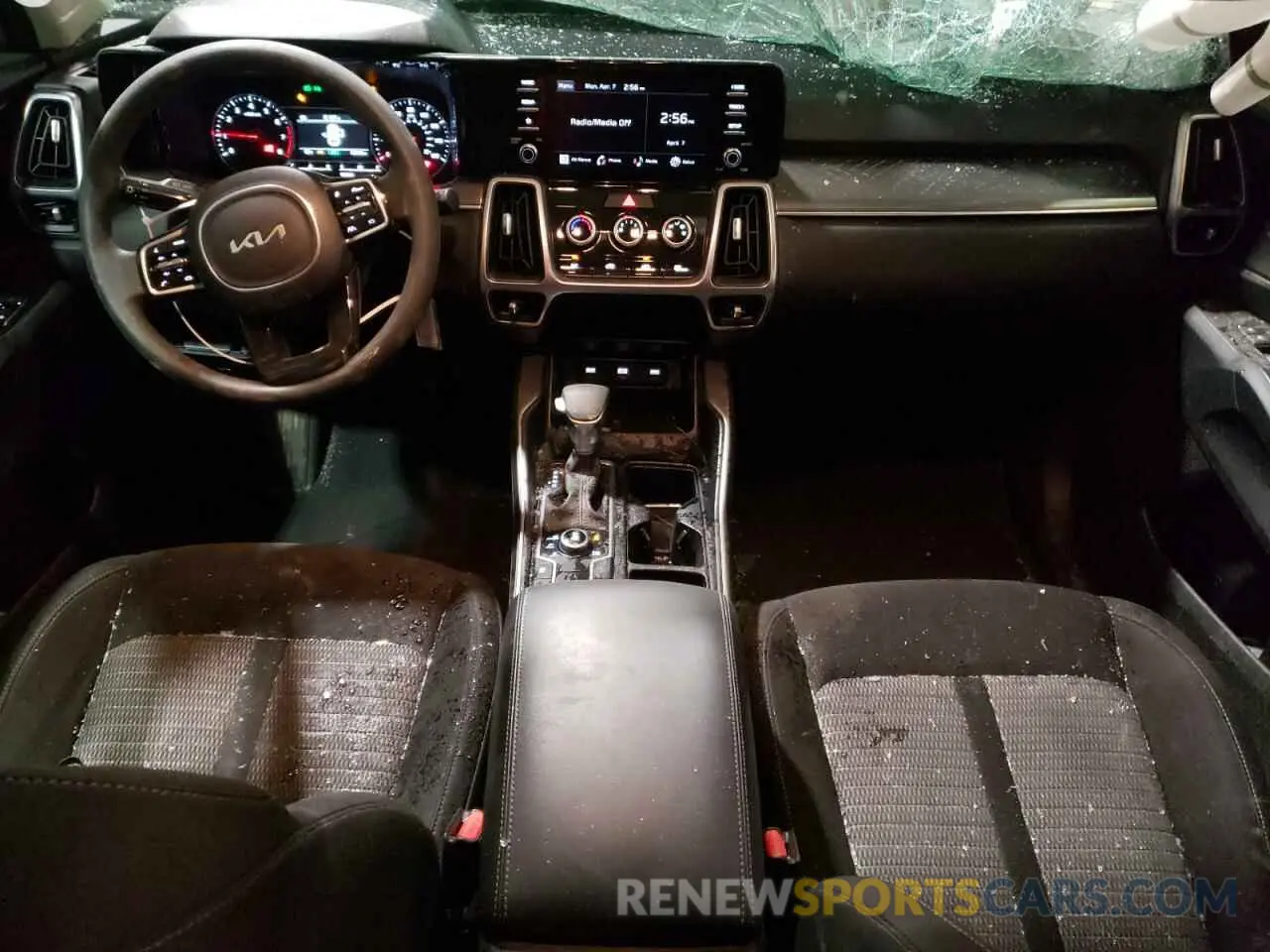 8 Photograph of a damaged car 5XYRGDLC6PG206380 KIA SORENTO 2023