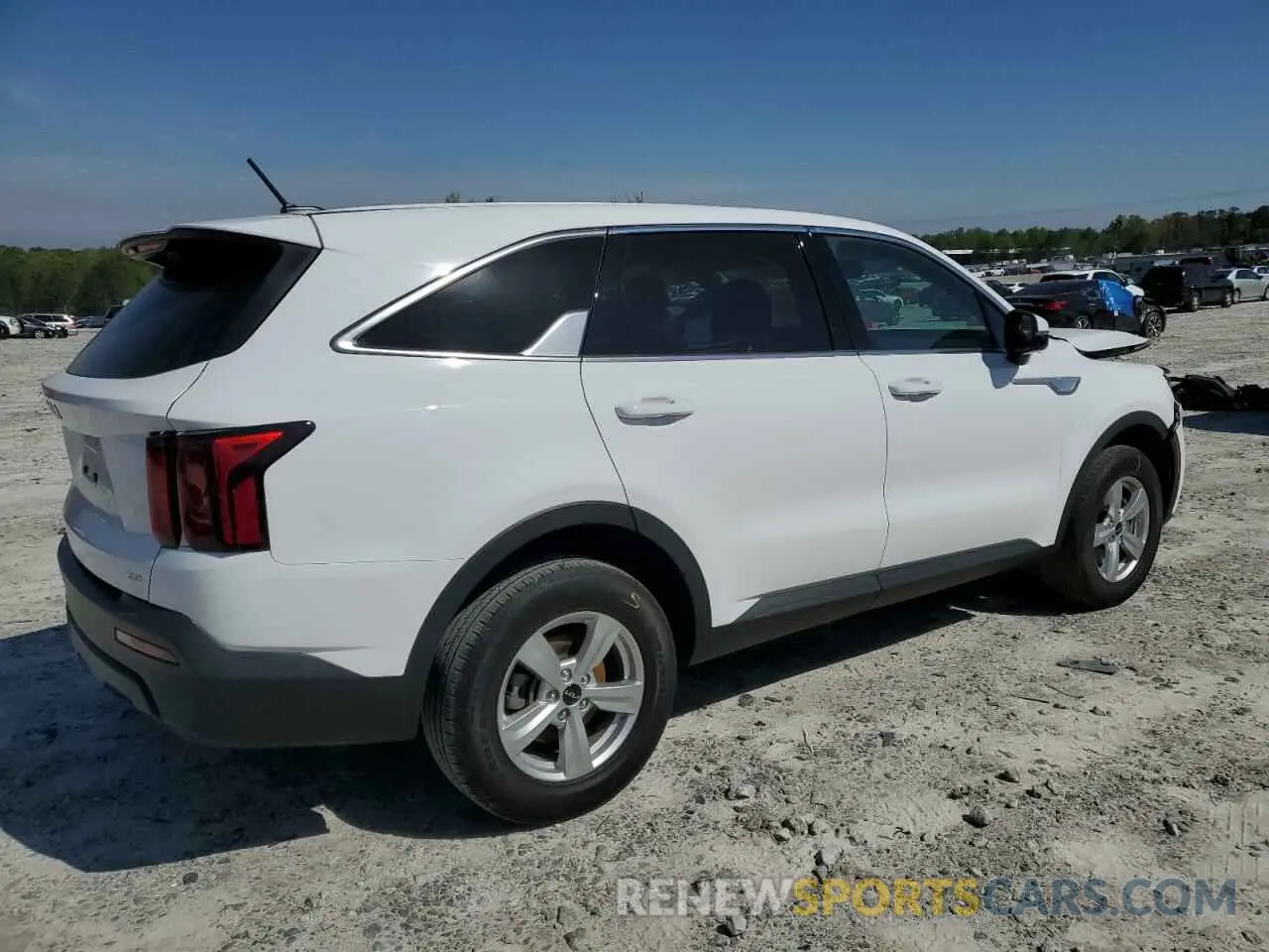 3 Photograph of a damaged car 5XYRGDLC7PG203021 KIA SORENTO 2023
