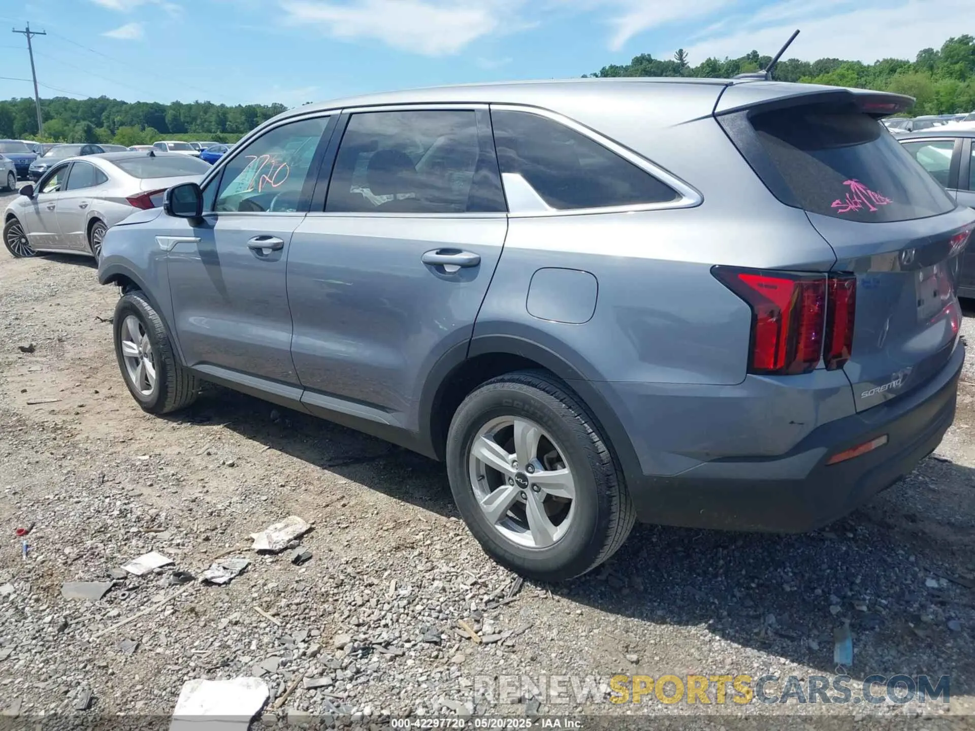 3 Photograph of a damaged car 5XYRGDLC9PG240958 KIA SORENTO 2023