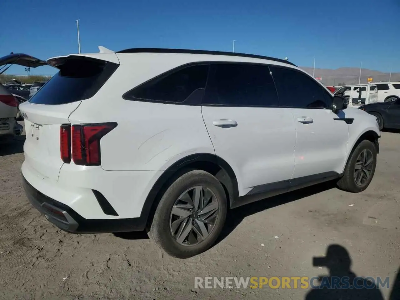 3 Photograph of a damaged car 5XYRH4LF2PG180948 KIA SORENTO 2023