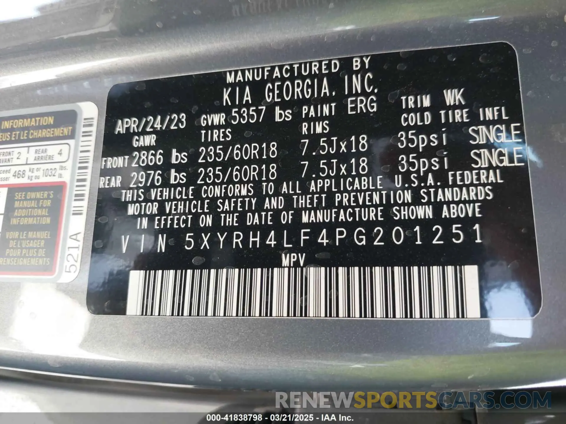 9 Photograph of a damaged car 5XYRH4LF4PG201251 KIA SORENTO 2023