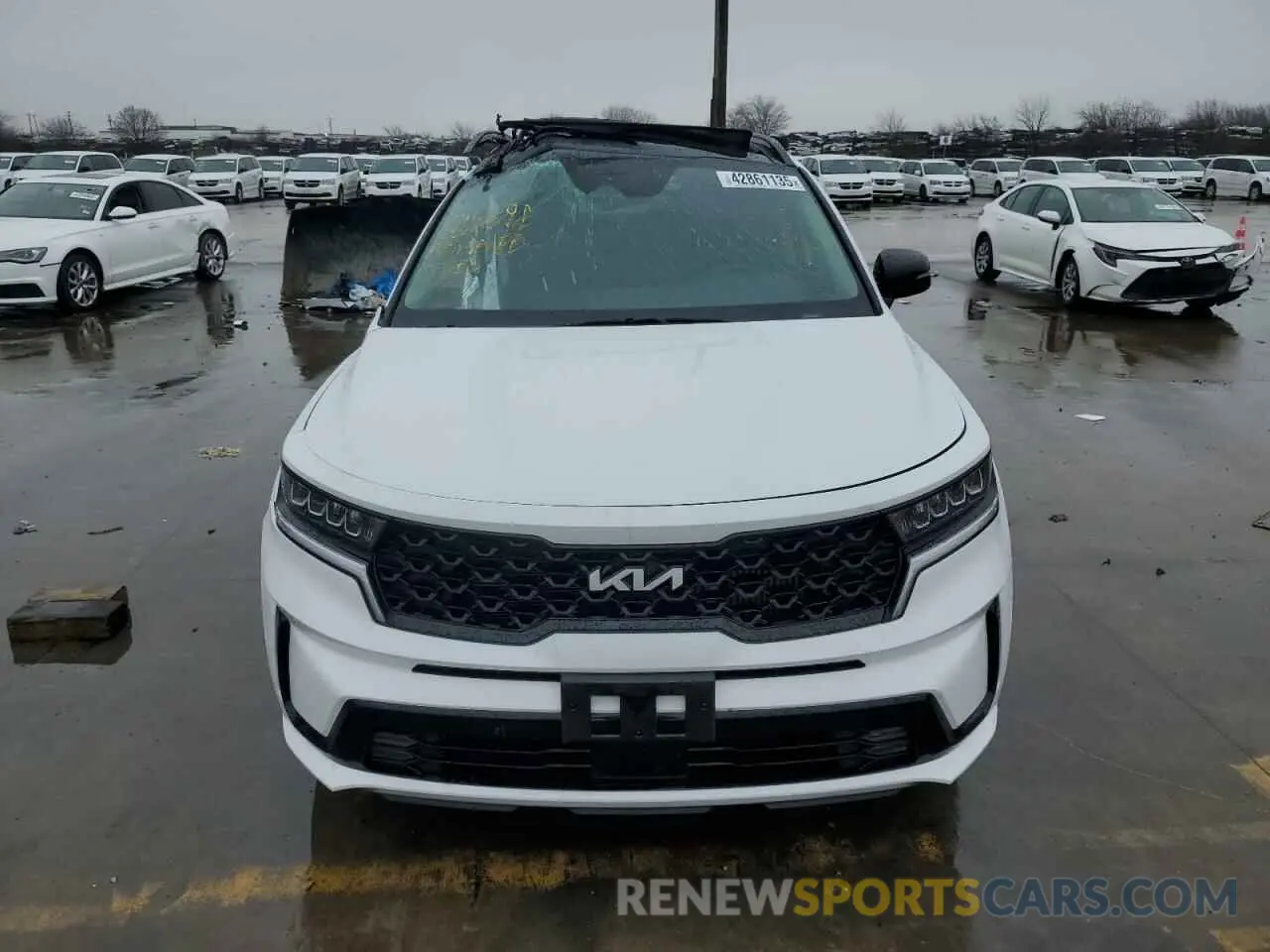 5 Photograph of a damaged car 5XYRH4LF5PG240060 KIA SORENTO 2023