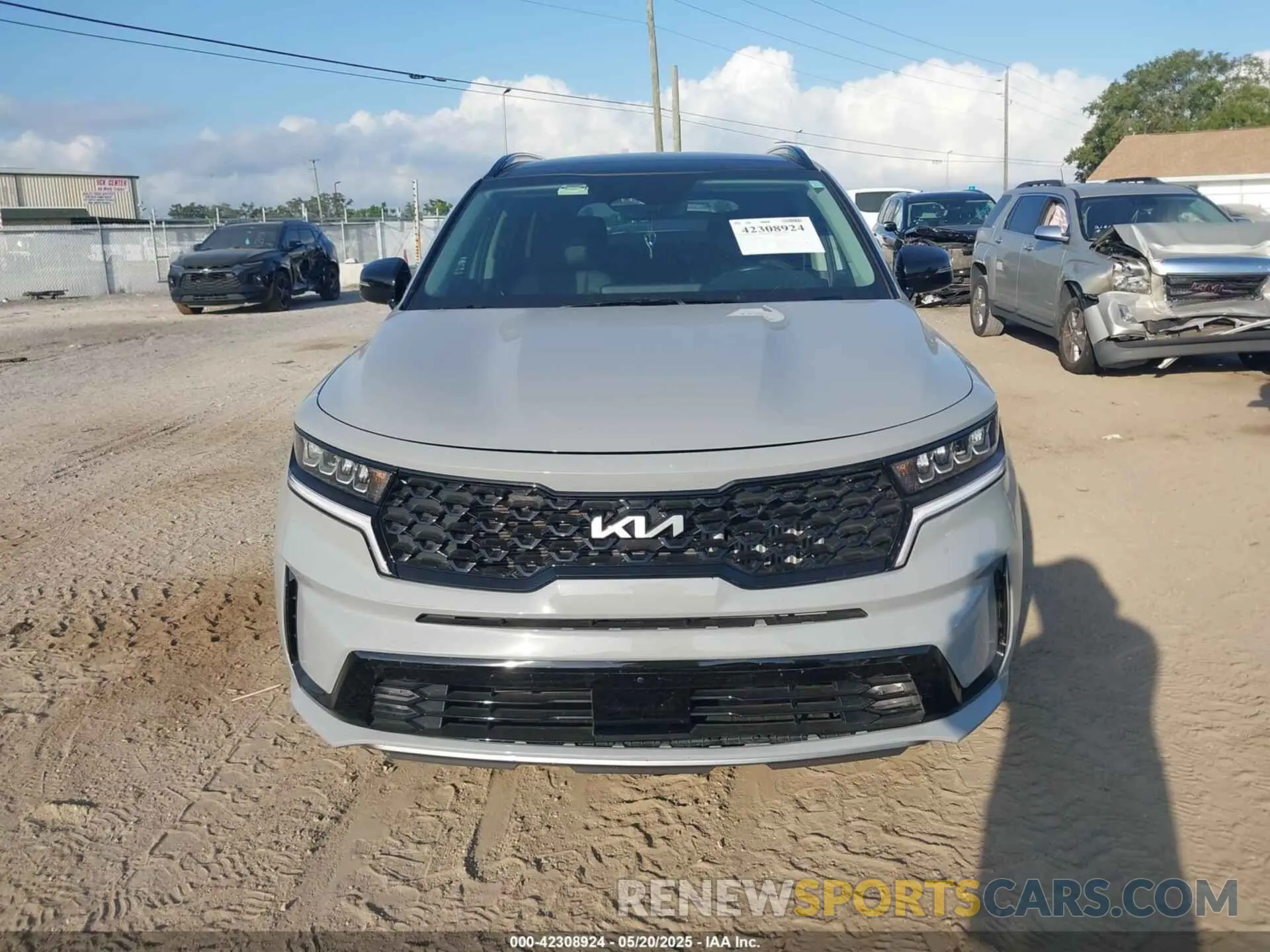 12 Photograph of a damaged car 5XYRH4LF9PG205862 KIA SORENTO 2023