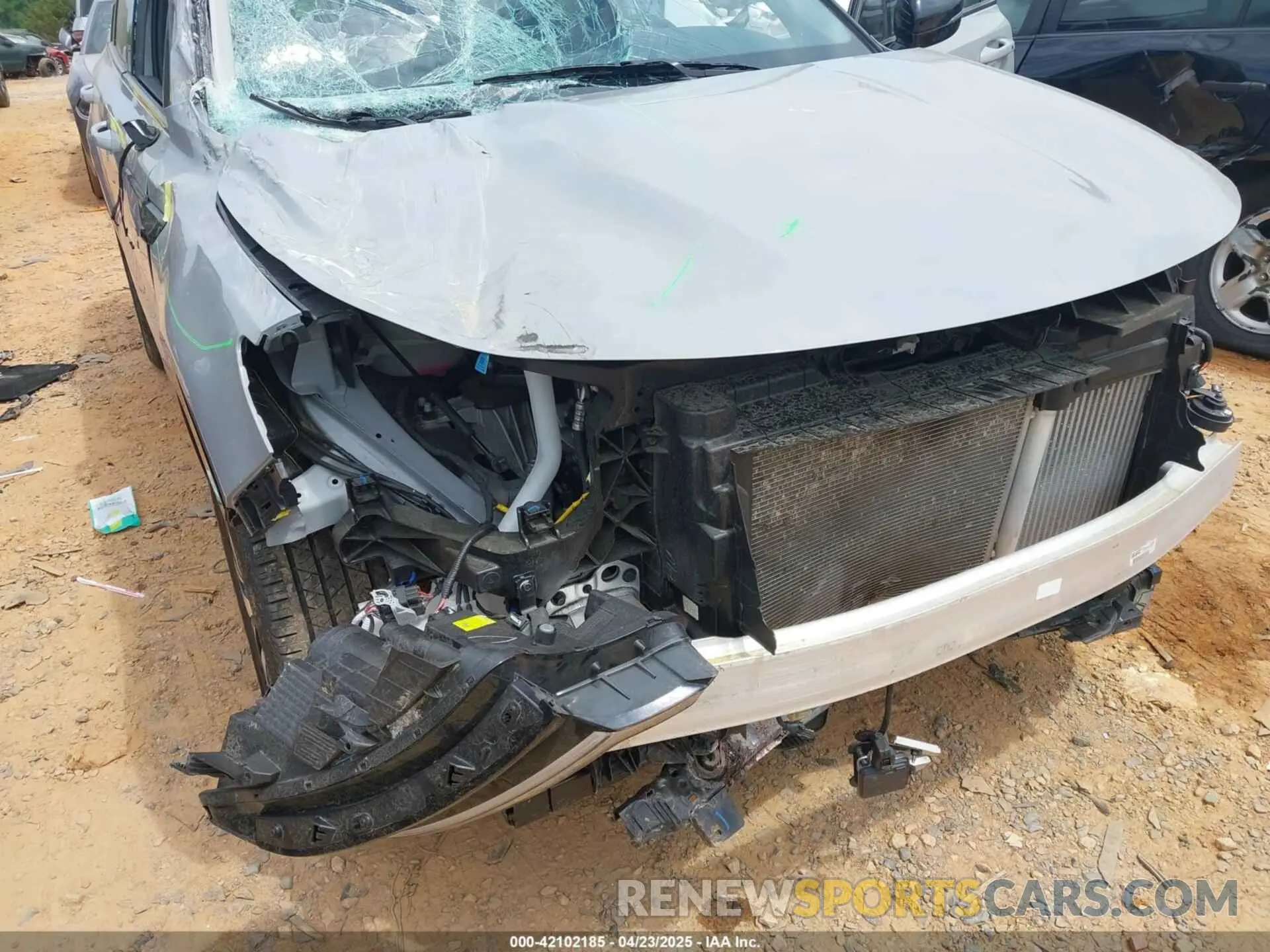 6 Photograph of a damaged car 5XYRH4LFXPG197495 KIA SORENTO 2023