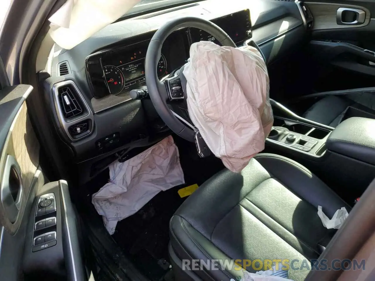 8 Photograph of a damaged car 5XYRHDLF2PG183784 KIA SORENTO 2023