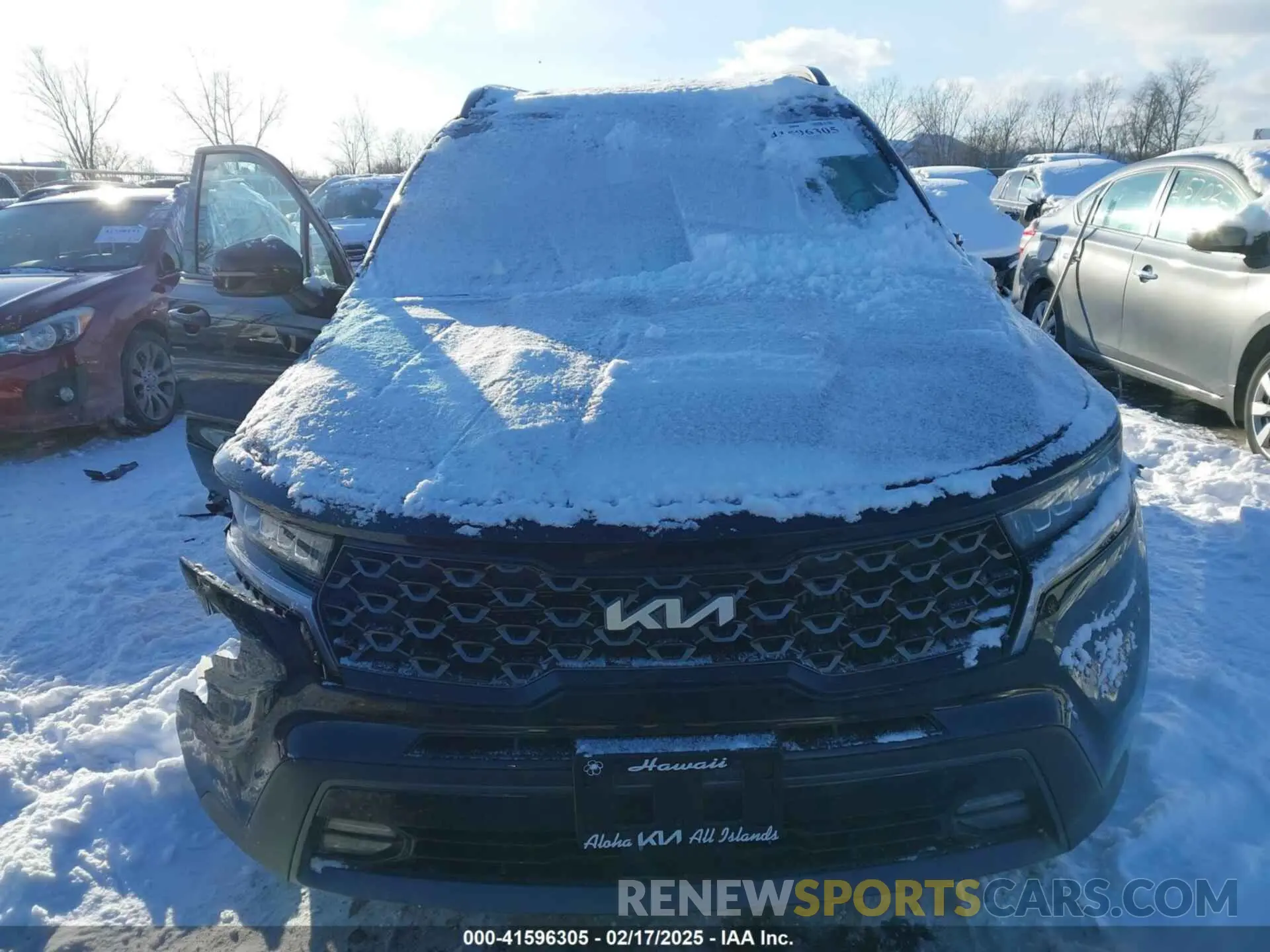 13 Photograph of a damaged car 5XYRHDLF5PG245517 KIA SORENTO 2023