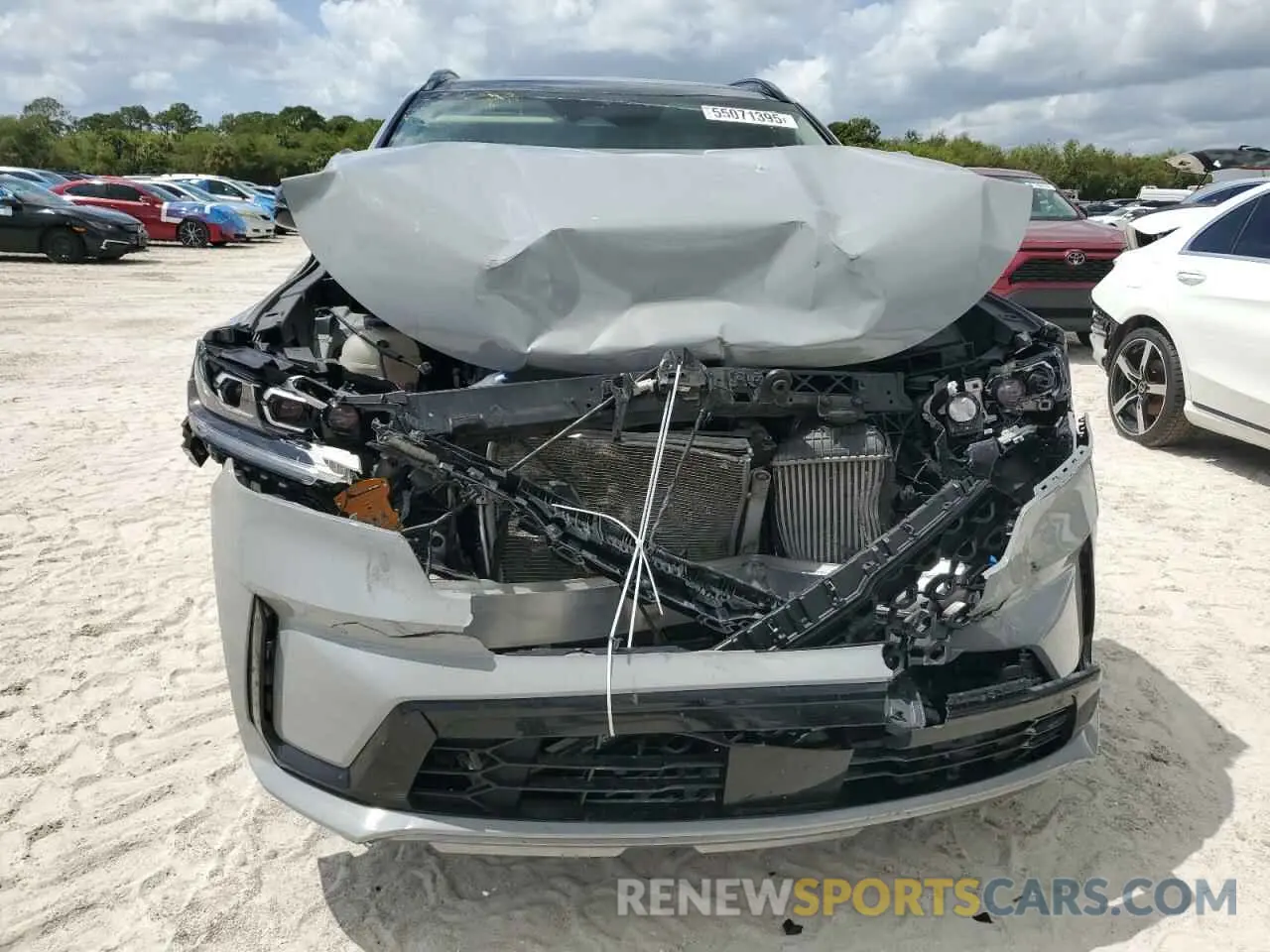 5 Photograph of a damaged car 5XYRK4LF2PG206496 KIA SORENTO 2023