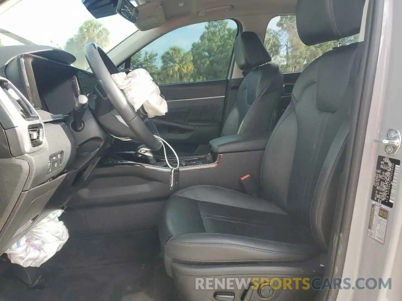 7 Photograph of a damaged car 5XYRK4LF2PG206496 KIA SORENTO 2023