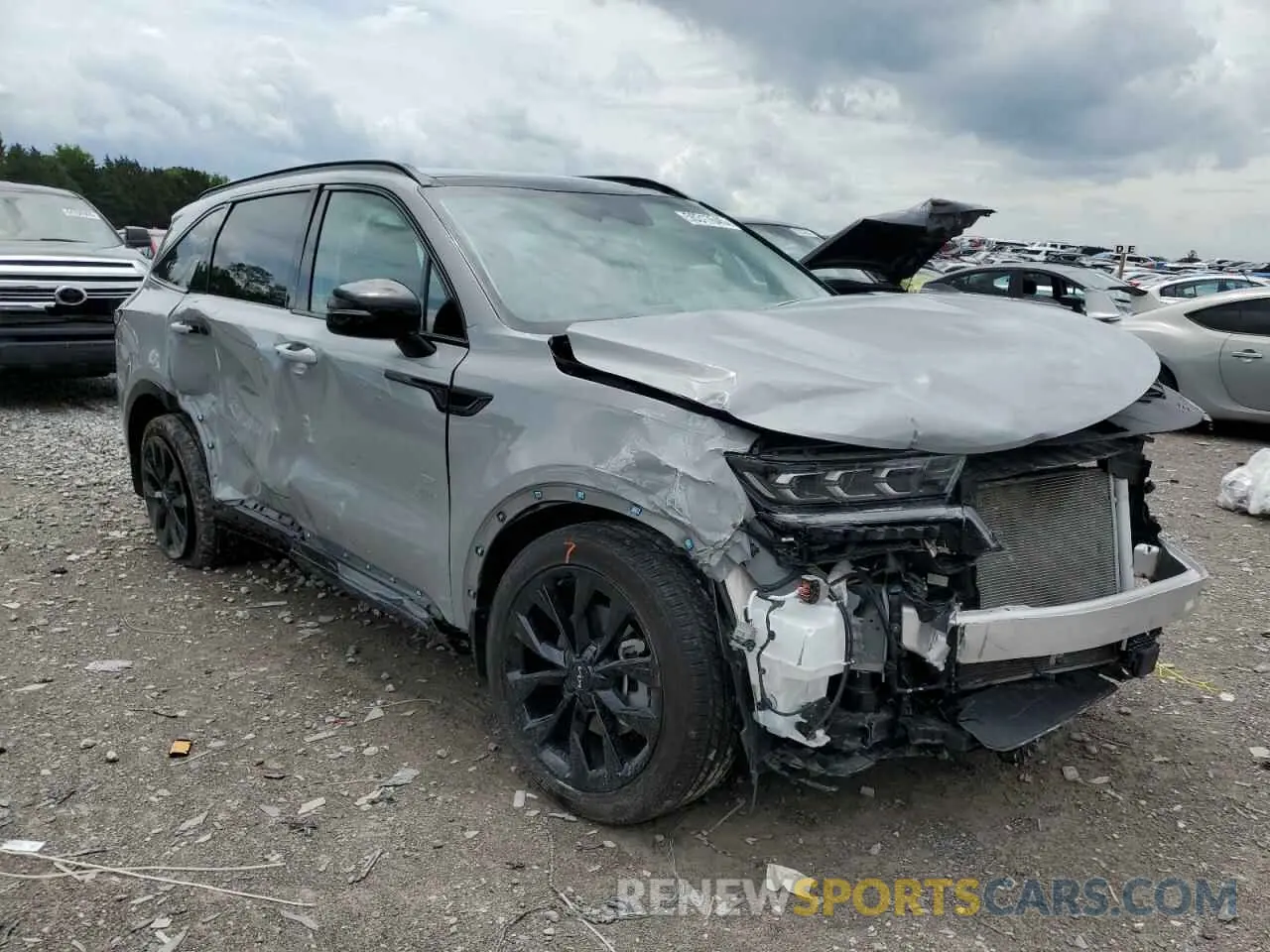 4 Photograph of a damaged car 5XYRK4LF8PG245836 KIA SORENTO 2023