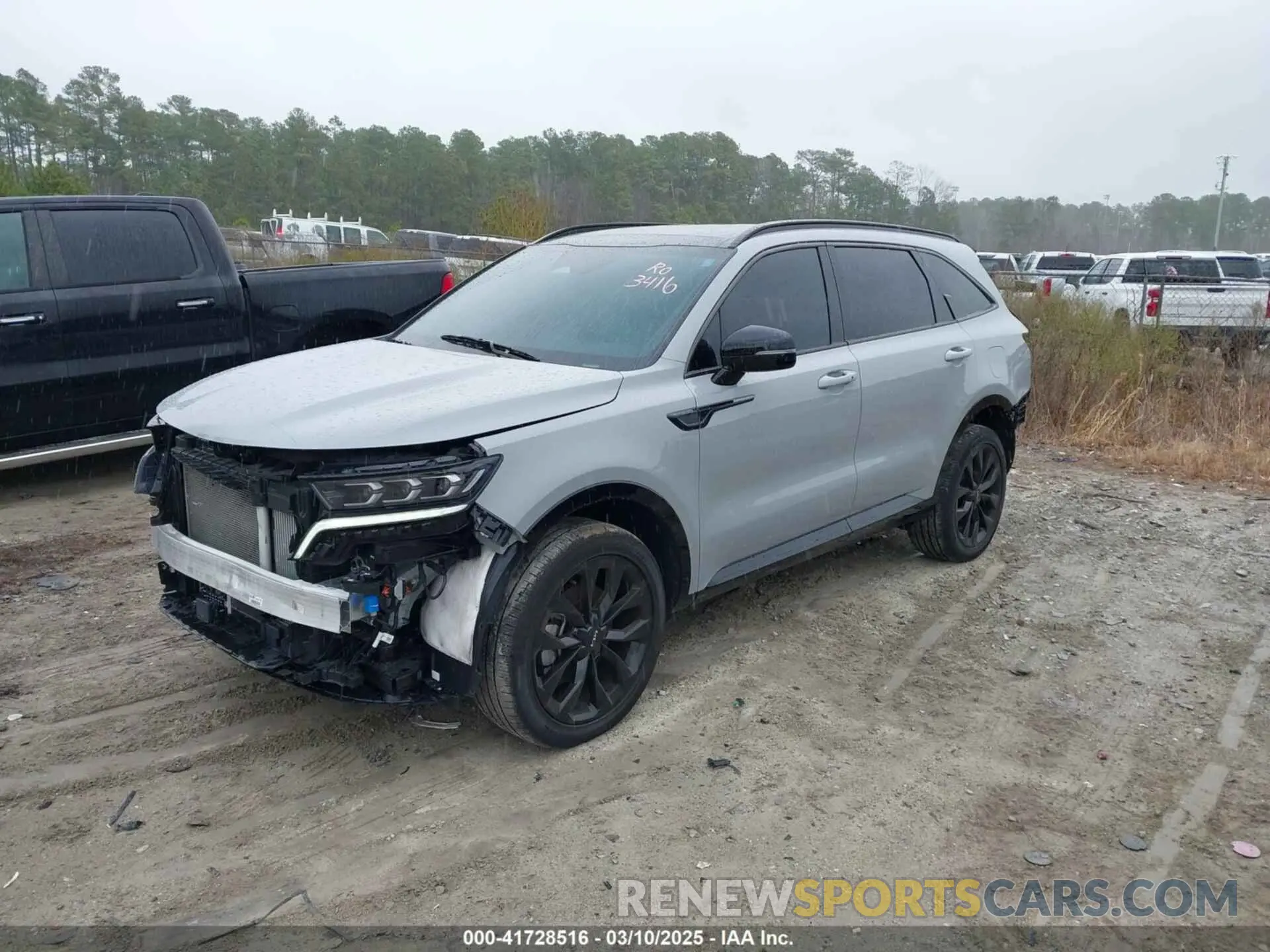 2 Photograph of a damaged car 5XYRKDLF0PG220283 KIA SORENTO 2023