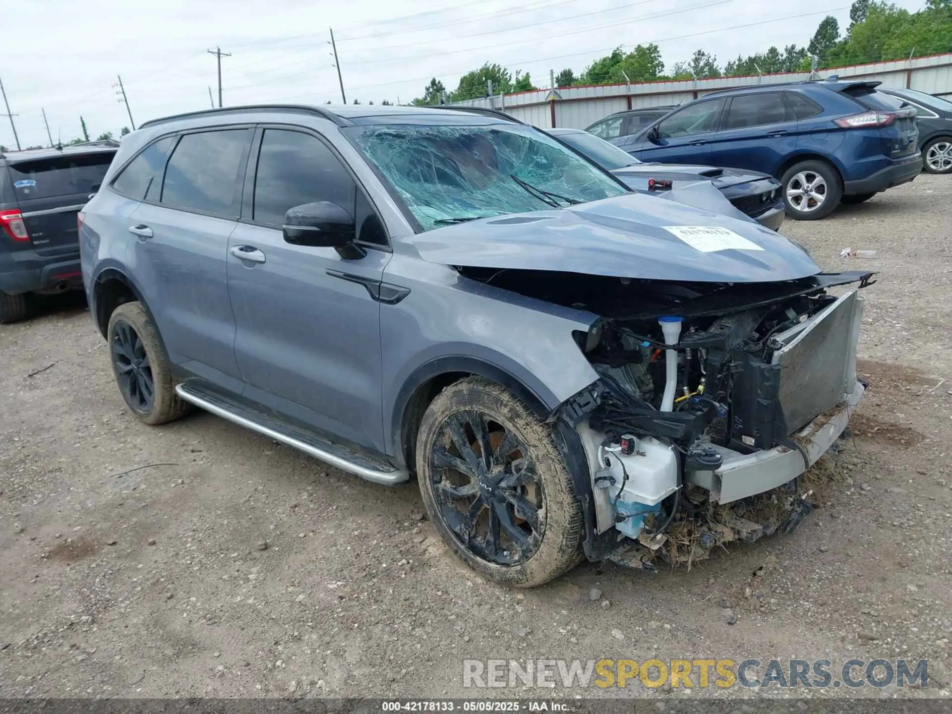 1 Photograph of a damaged car 5XYRKDLF1PG200530 KIA SORENTO 2023