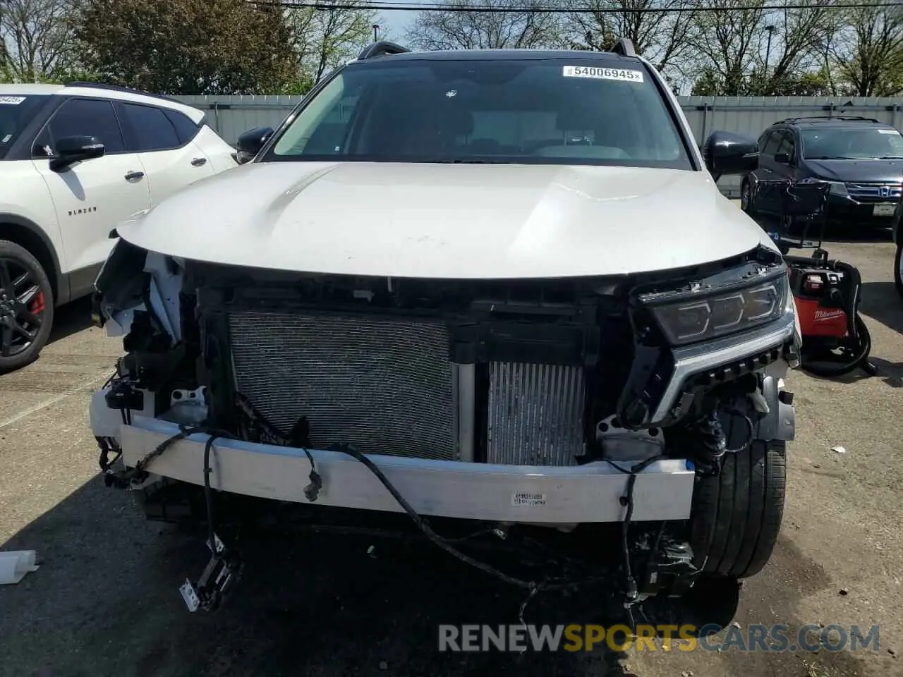 5 Photograph of a damaged car 5XYRKDLF5PG228461 KIA SORENTO 2023