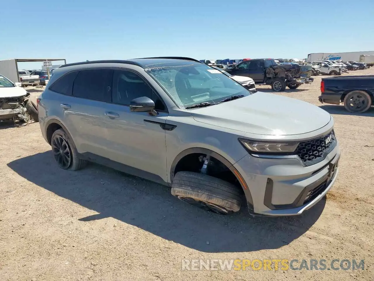 4 Photograph of a damaged car 5XYRKDLF7PG209166 KIA SORENTO 2023