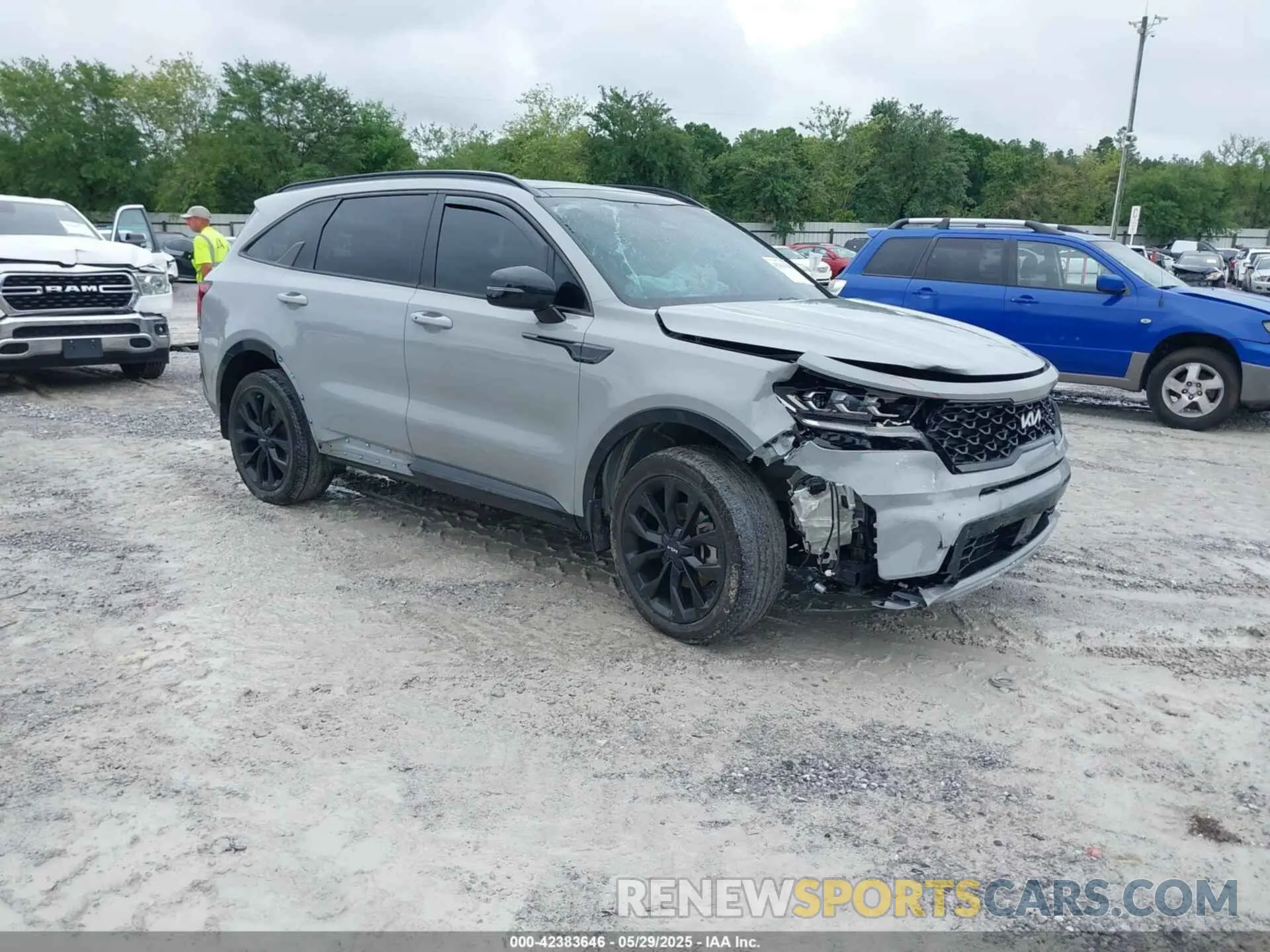1 Photograph of a damaged car 5XYRKDLF7PG209670 KIA SORENTO 2023