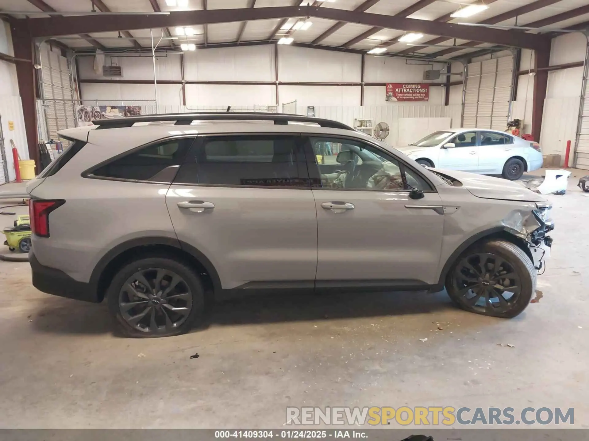 12 Photograph of a damaged car 5XYRKDLF9PG171214 KIA SORENTO 2023
