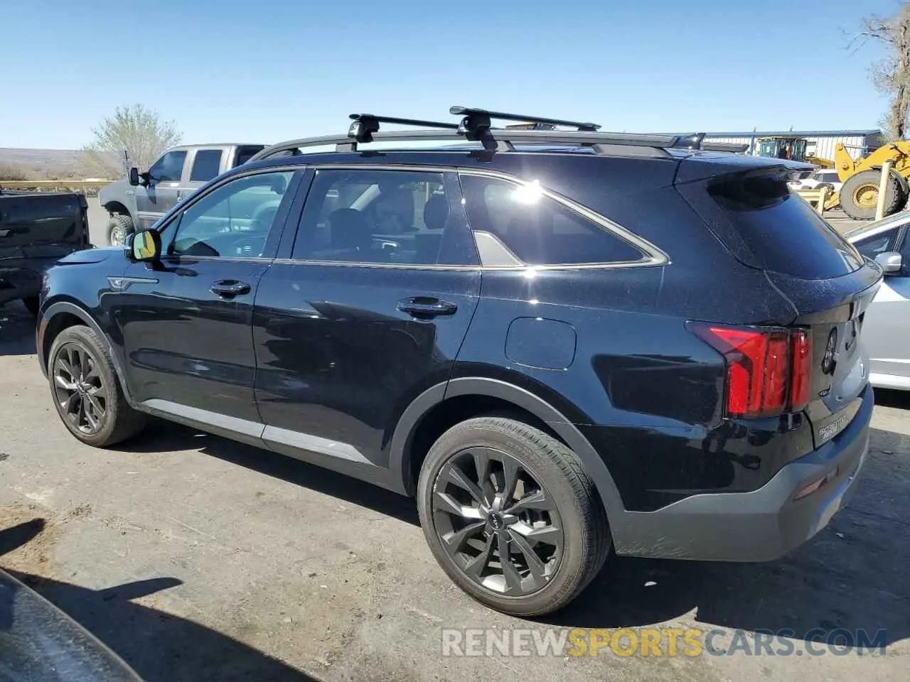 2 Photograph of a damaged car 5XYRKDLFXPG226964 KIA SORENTO 2023