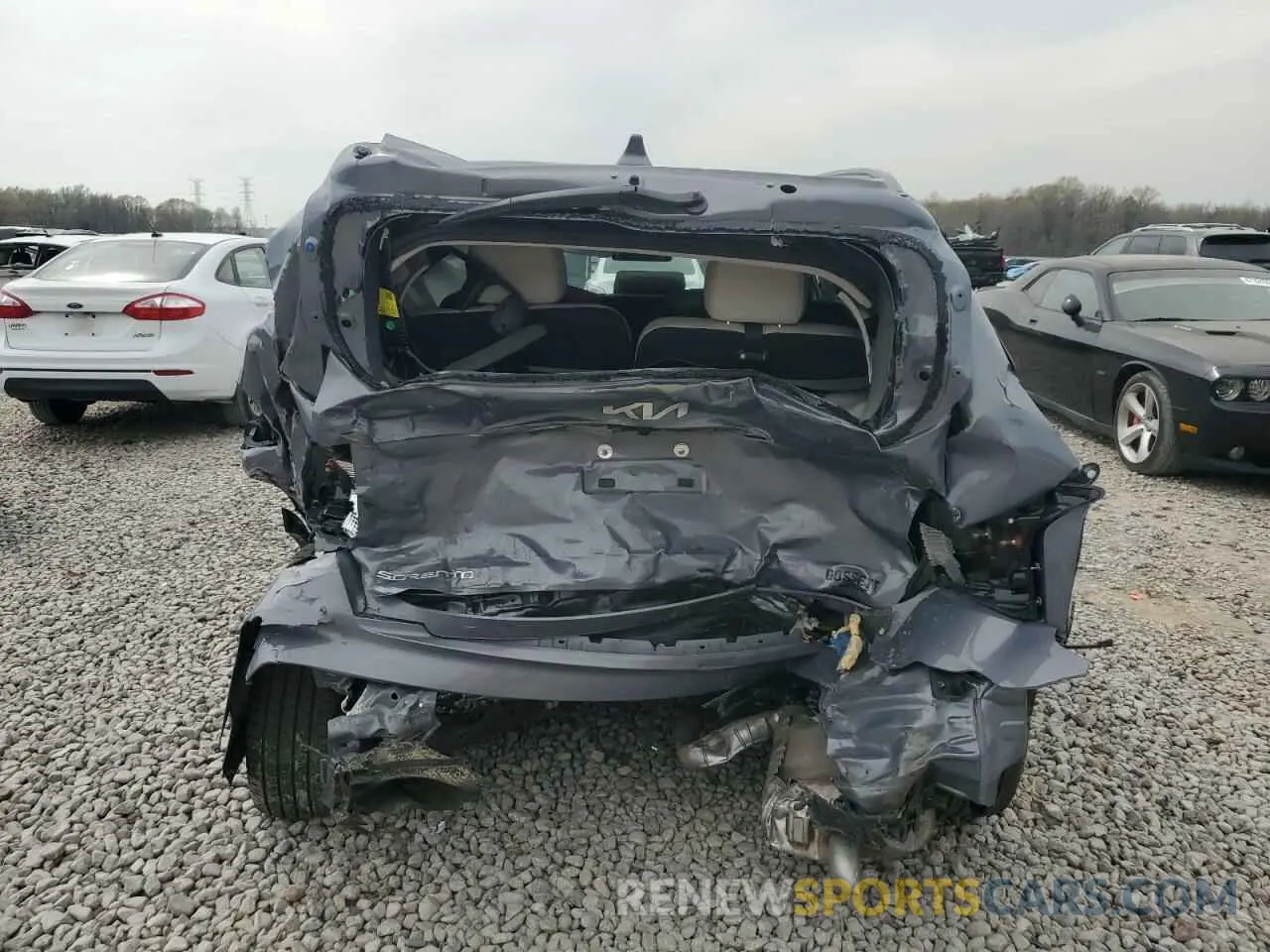 6 Photograph of a damaged car 5XYRL4LC0PG177244 KIA SORENTO 2023