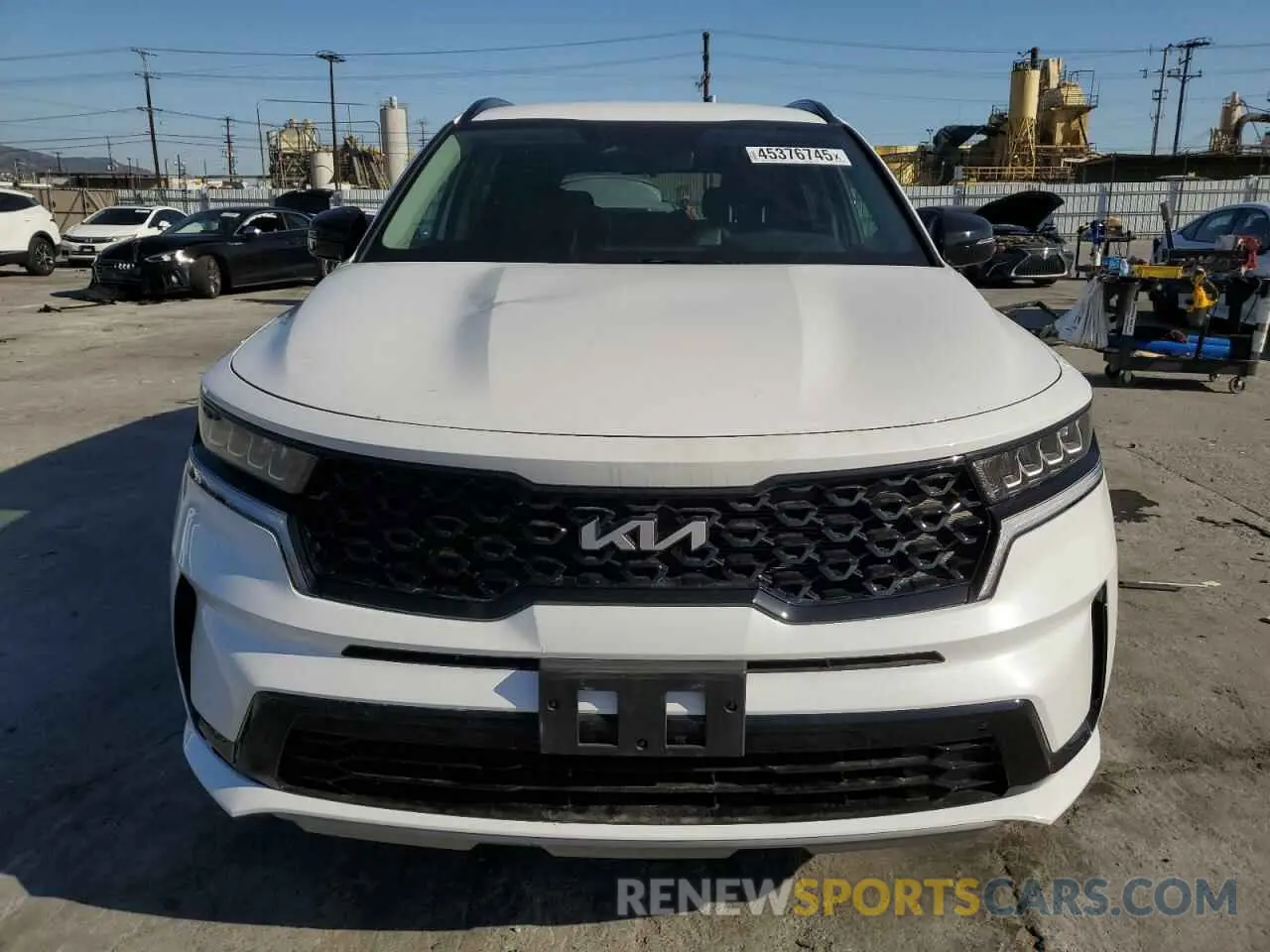 5 Photograph of a damaged car 5XYRL4LC5PG208066 KIA SORENTO 2023