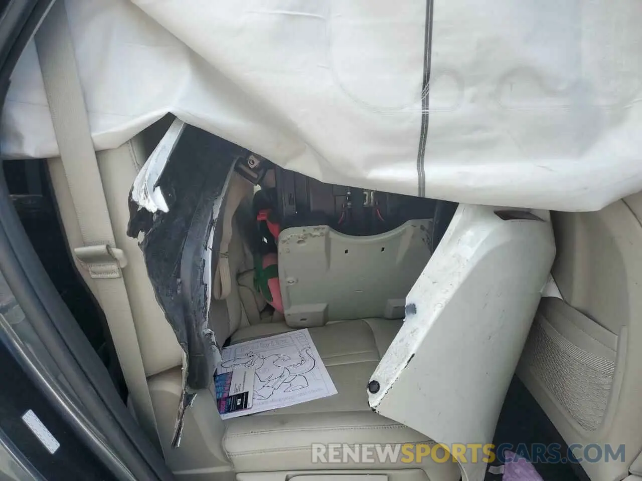 11 Photograph of a damaged car 5XYRL4LC5PG222422 KIA SORENTO 2023