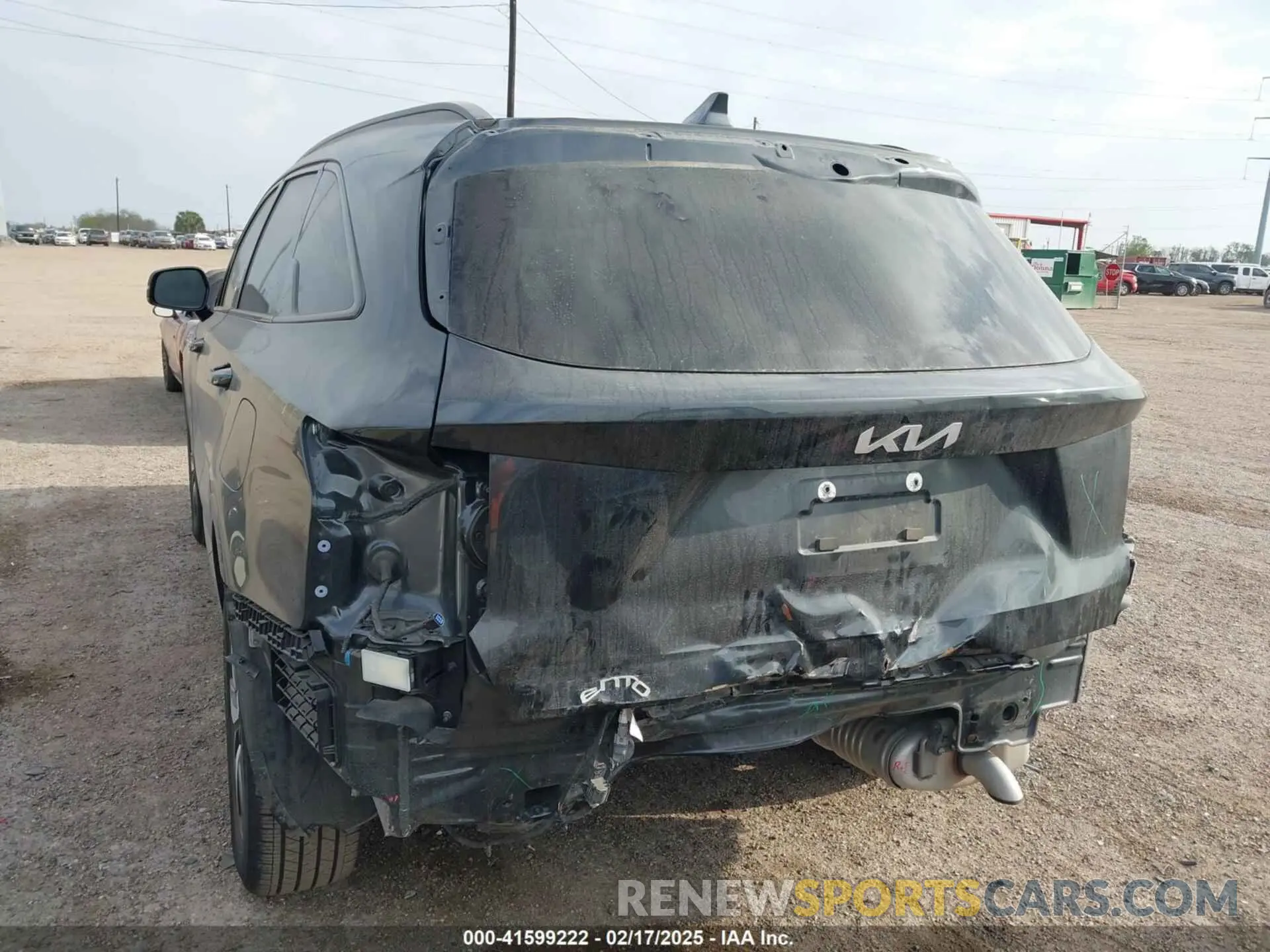 3 Photograph of a damaged car 5XYRL4LC8PG246777 KIA SORENTO 2023
