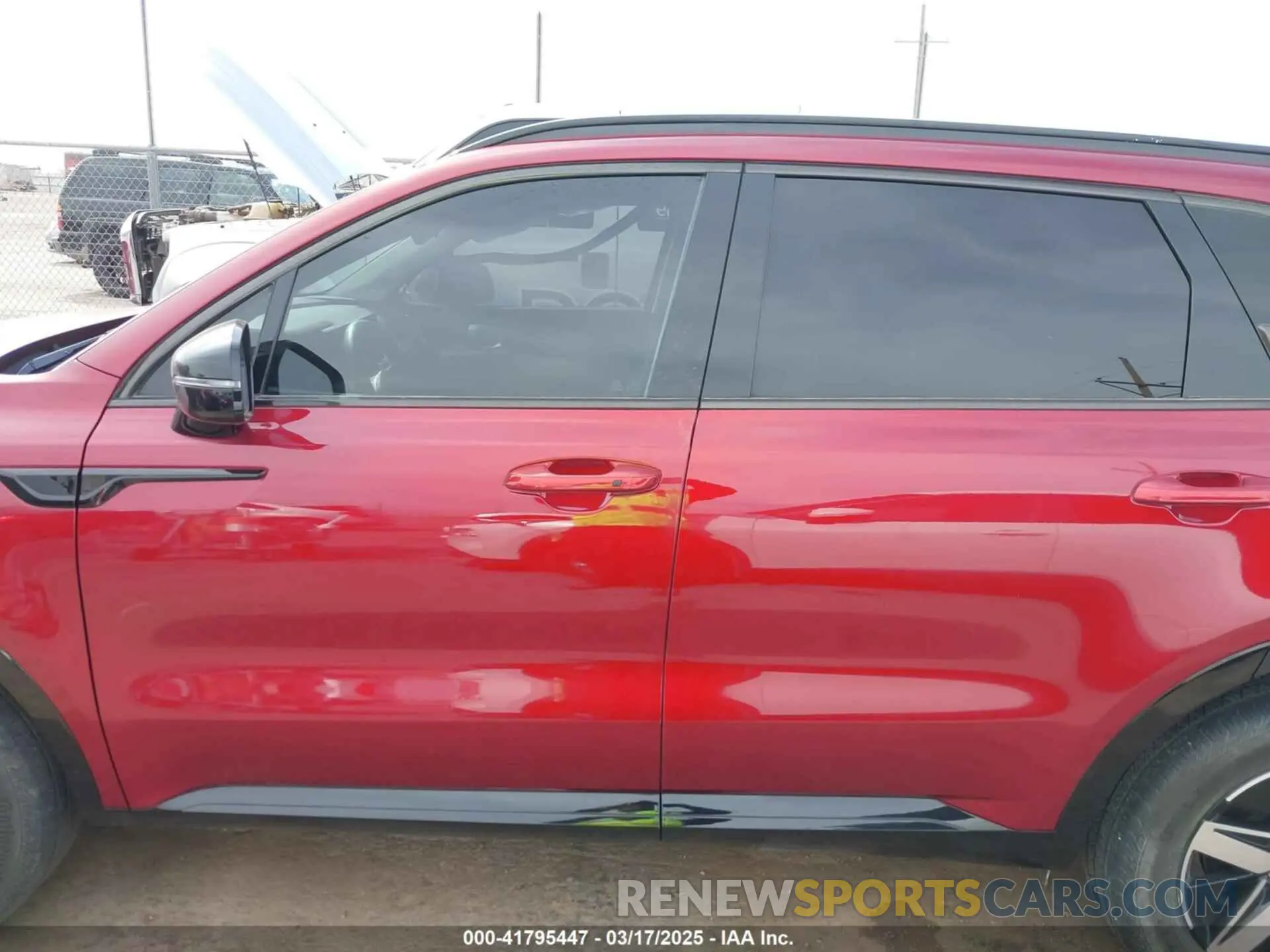 15 Photograph of a damaged car 5XYRL4LCXPG188008 KIA SORENTO 2023