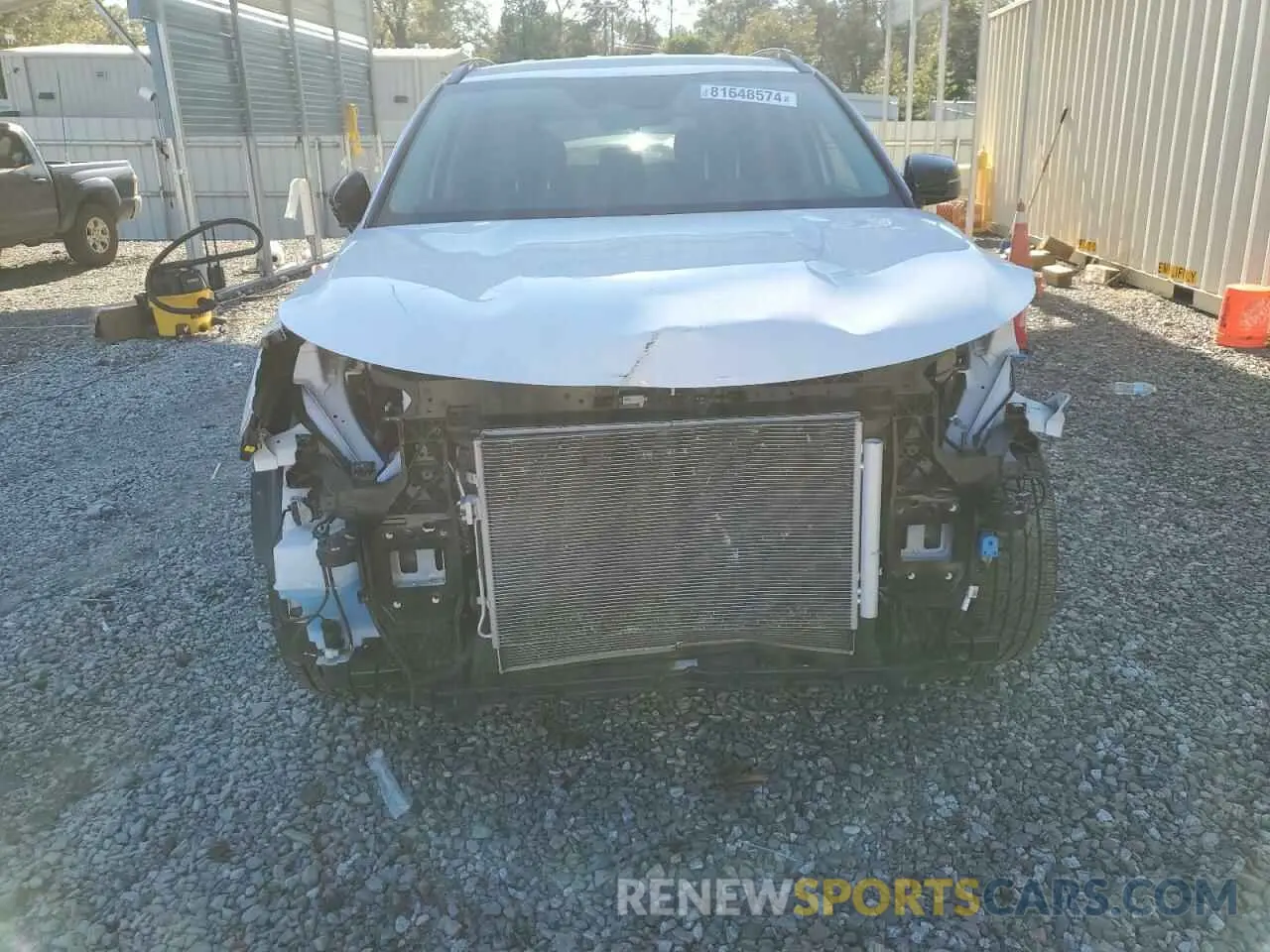 5 Photograph of a damaged car 5XYRL4LCXPG227664 KIA SORENTO 2023