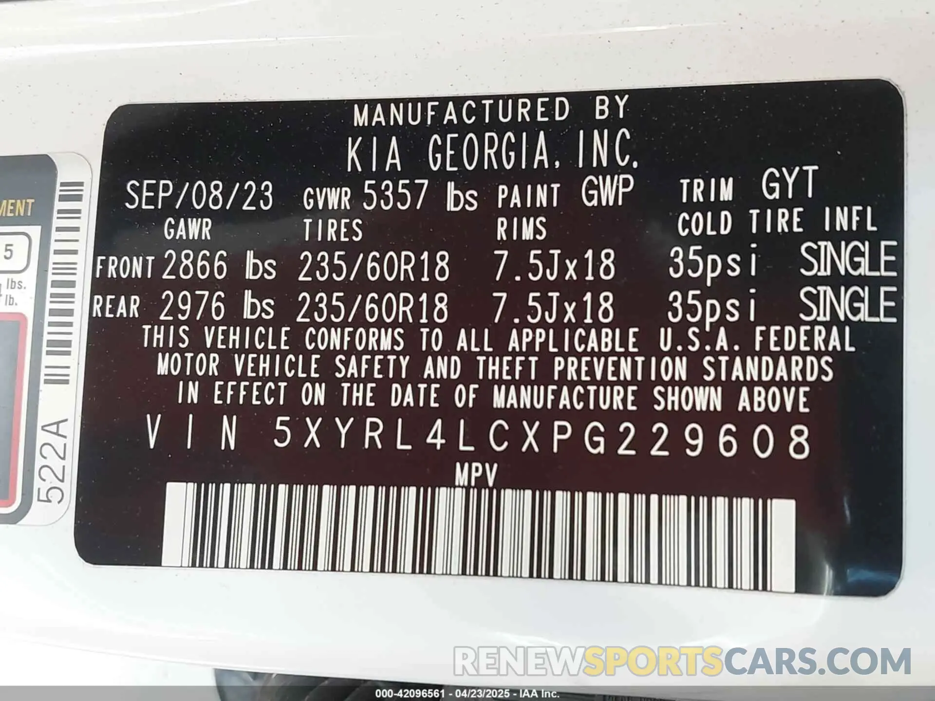 9 Photograph of a damaged car 5XYRL4LCXPG229608 KIA SORENTO 2023