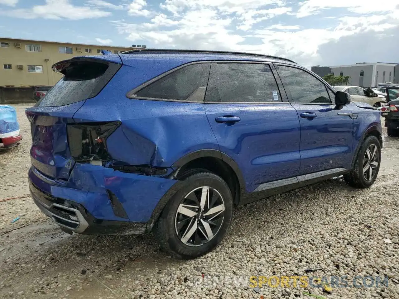 3 Photograph of a damaged car 5XYRL4LCXPG249292 KIA SORENTO 2023